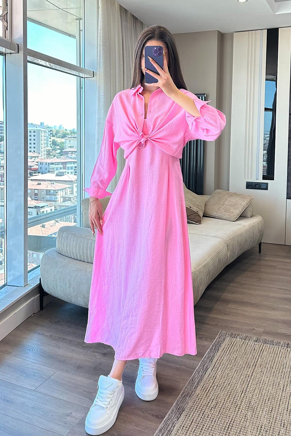 GÖMLEKLİ ELBİSE