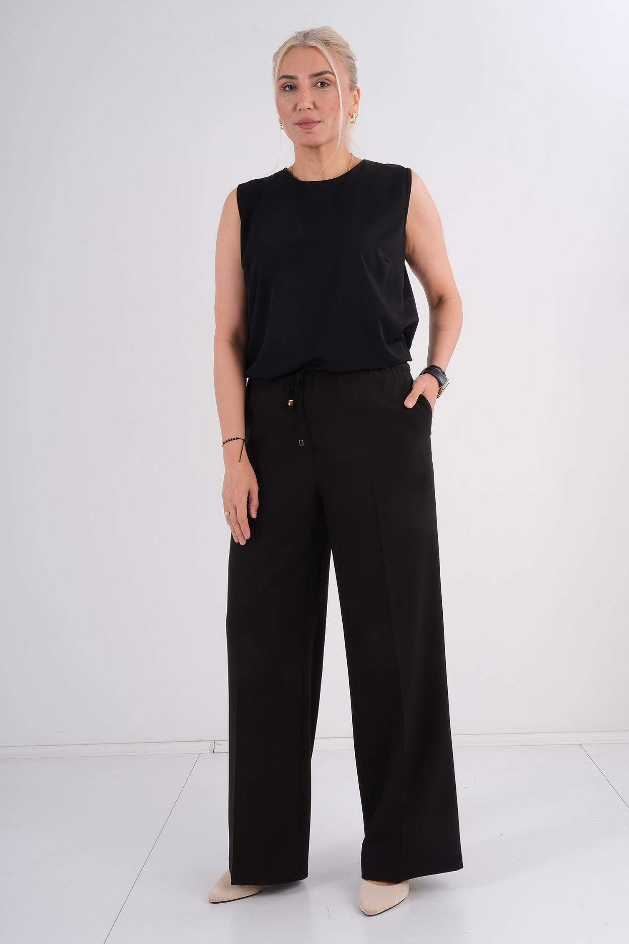 Explosion Casual Trousers Black