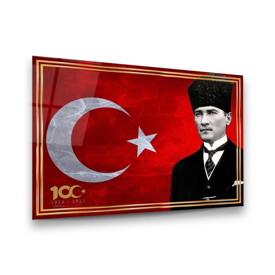 Ay Yıldızın Gölgesinde Ölümsüz Lider-Yatay Cam Tablo