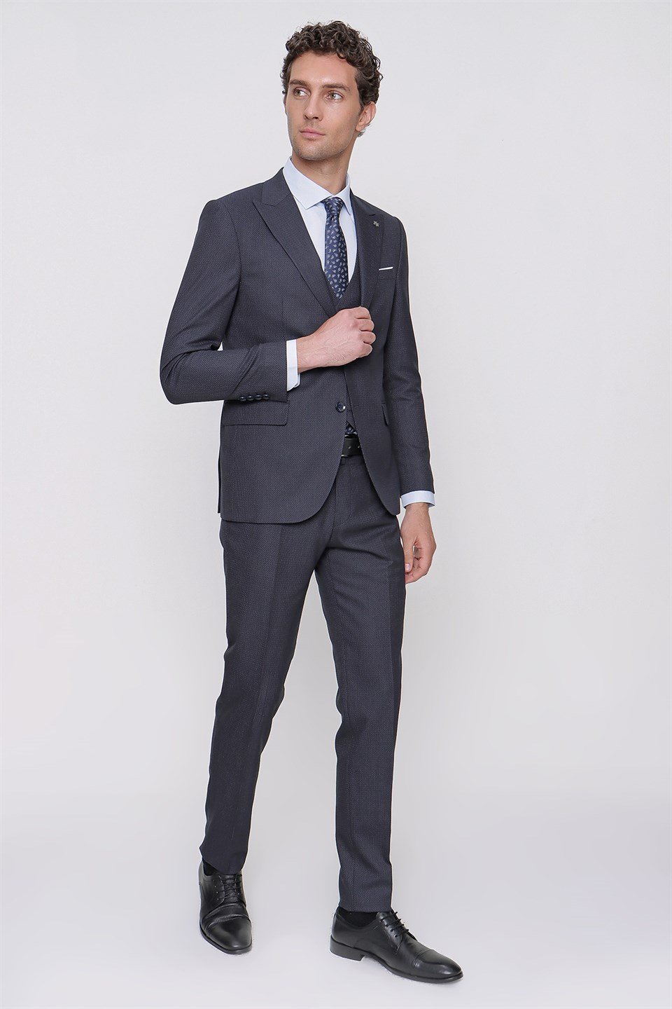  Morven Erkek Lacivert Design Color Slim Fit Dar Kesim Yelekli Desenli 6 Drop Takım Elbise