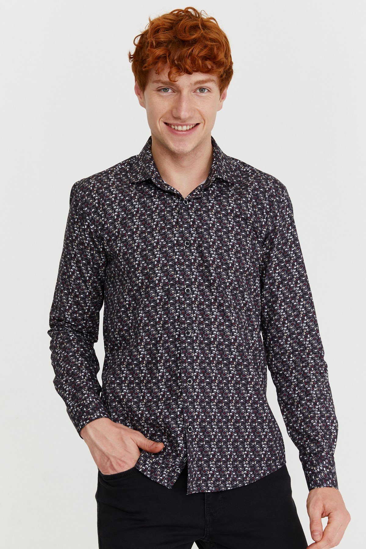  Morven Erkek Siyah Pamuklu Slim Fit Dar Kesim Jakarlı Desenli İtalyan Yaka Uzun Kollu Gömlek