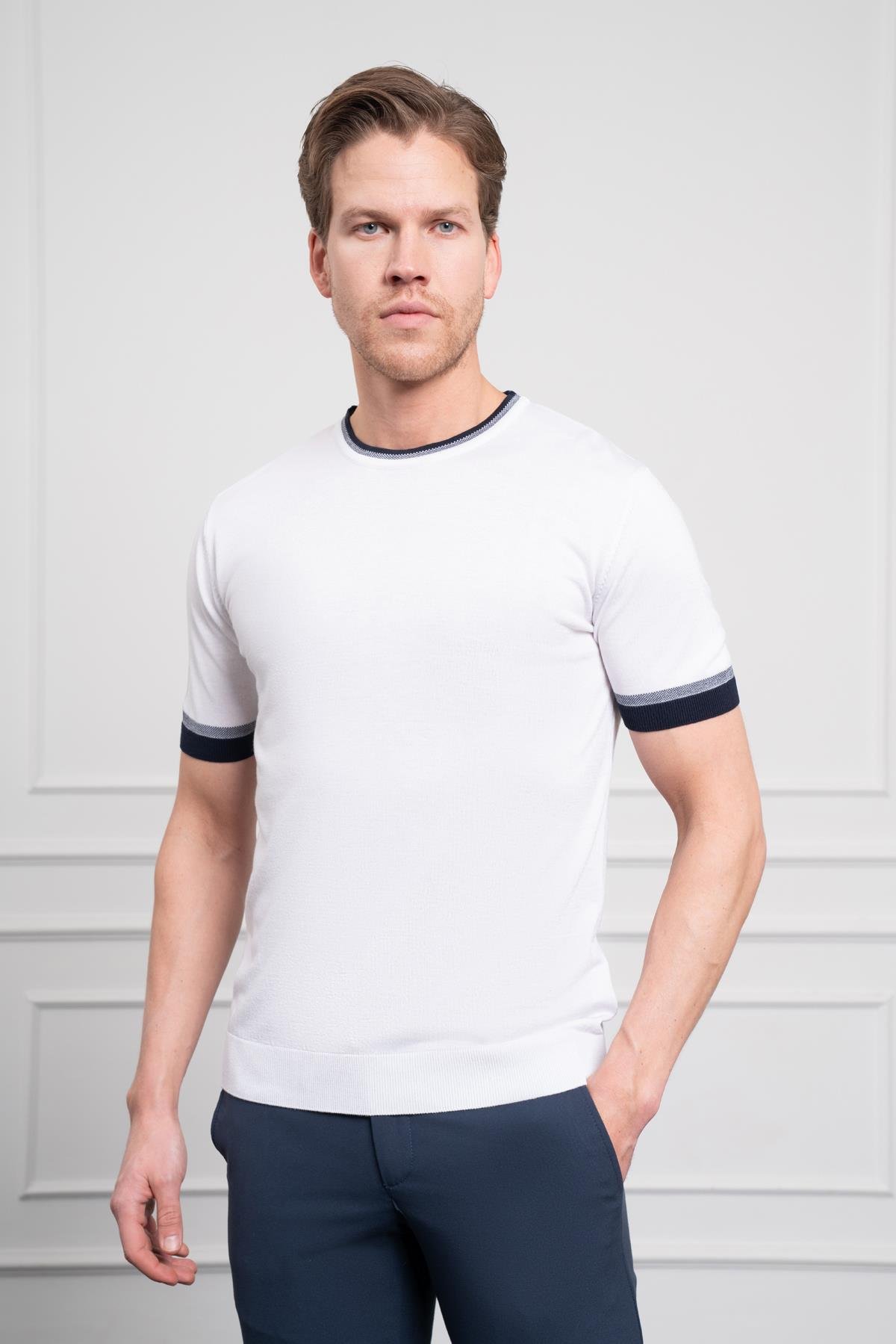 Morven Erkek Beyaz Trend  Polo Yaka Dinamik Fit Rahat Kesim T-Shirt