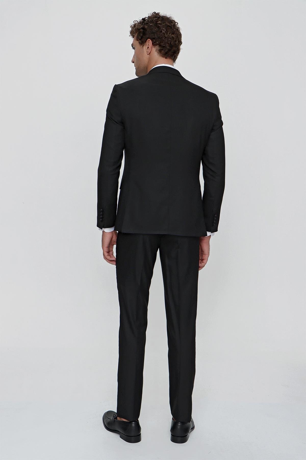 Siyah Yelekli Jakarlı Slim Fit Dar Kesim 6 Drop Erkek Takım Elbise