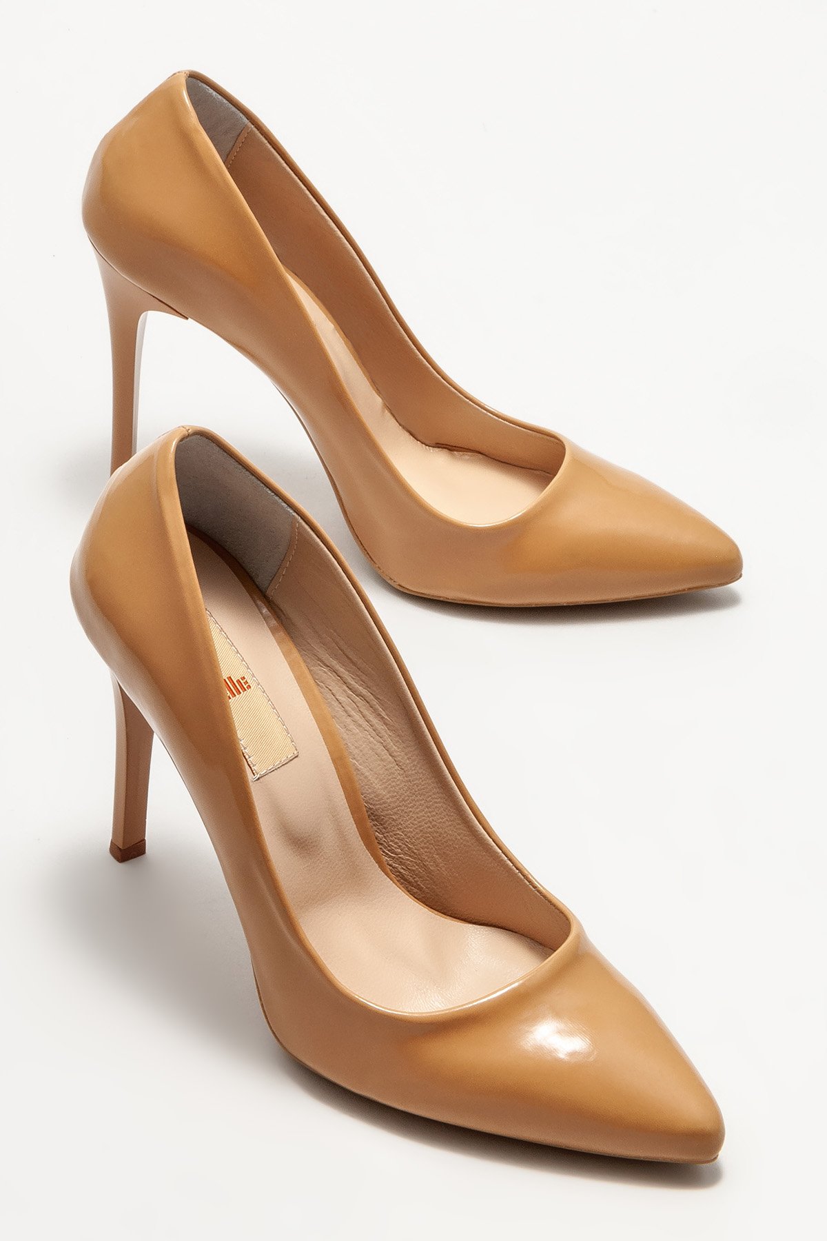 Camel stiletto best sale
