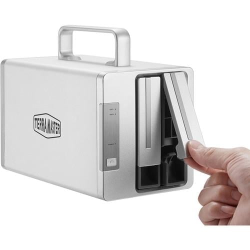 terramaster-td2-thunderbolt-3-2-bay-1