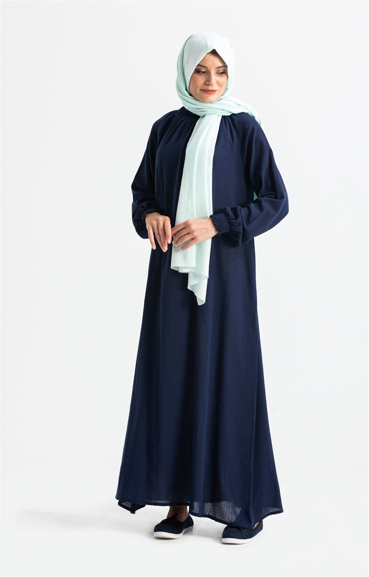 Kadın Şile Bezi %100 Pamuk Namaz Elbisesi Tek Parça Kolay Boydan Giyilen  Kolu ve Yakası Lastikli Lacivert | silemoda.com