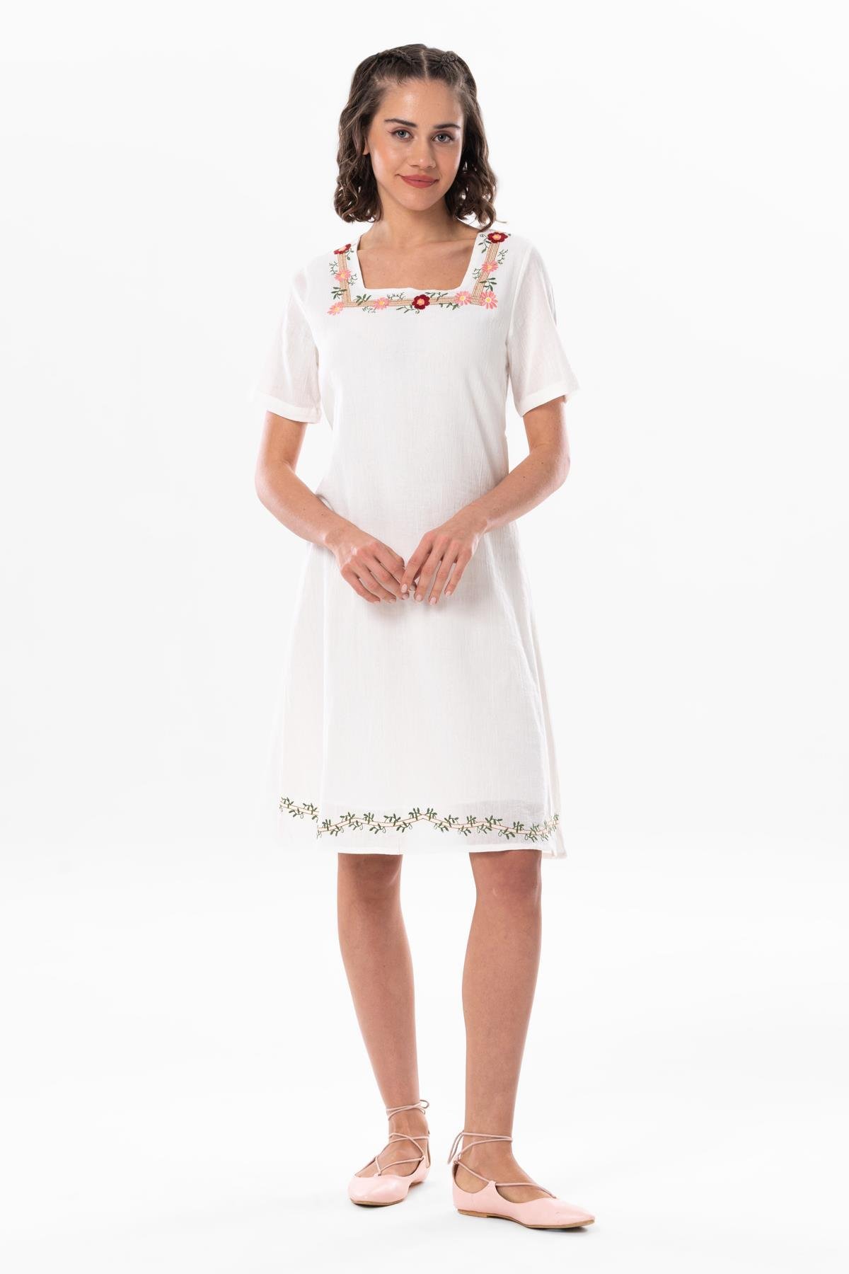 Short Sleeve Sile Fabric Square Neck Narin Short Summer Dress Cream