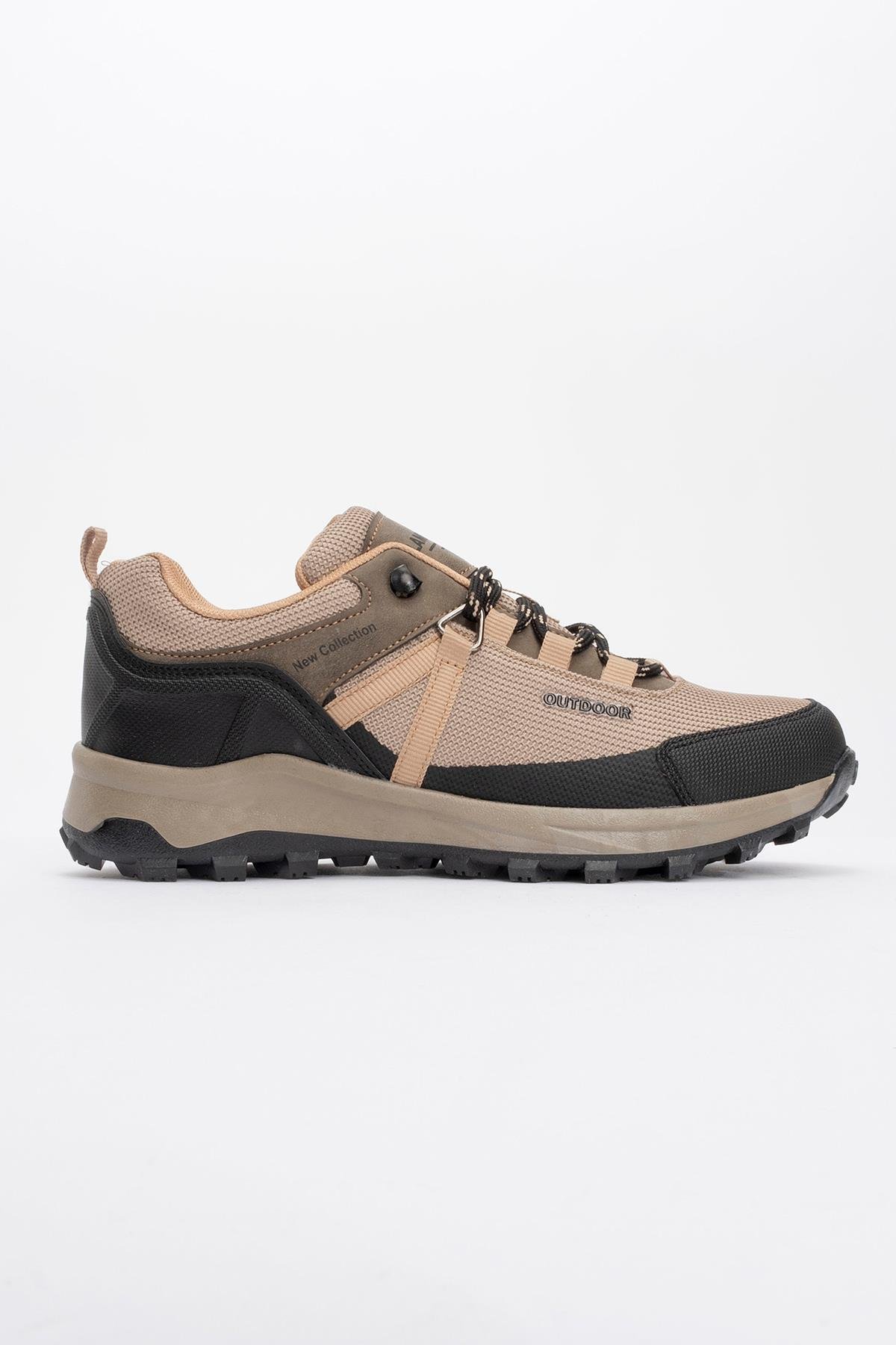 Kaydırmaz Erkek Outdoor Spor Bot BEJ SİYAH