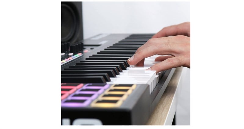 Code 61 midi deals keyboard