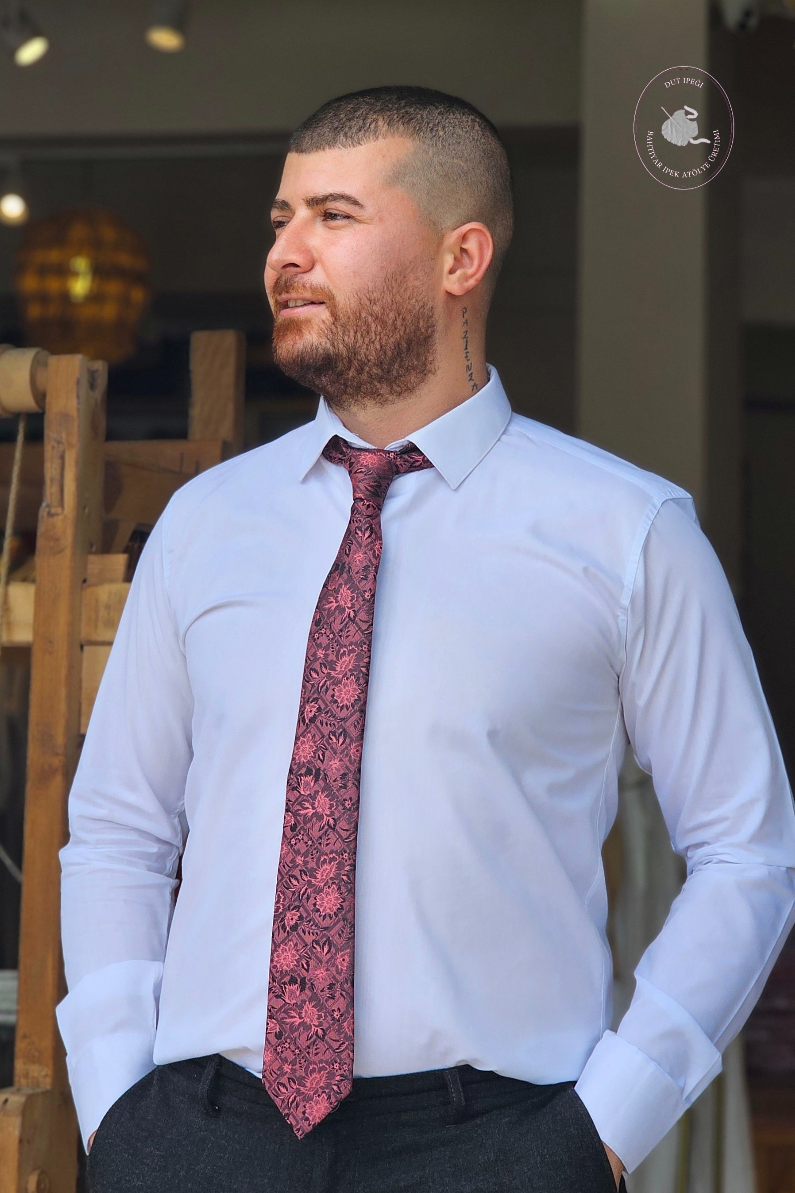 Pembe Çiçek Desenli İpek Kravat  Bahtiyar İpek Kravat