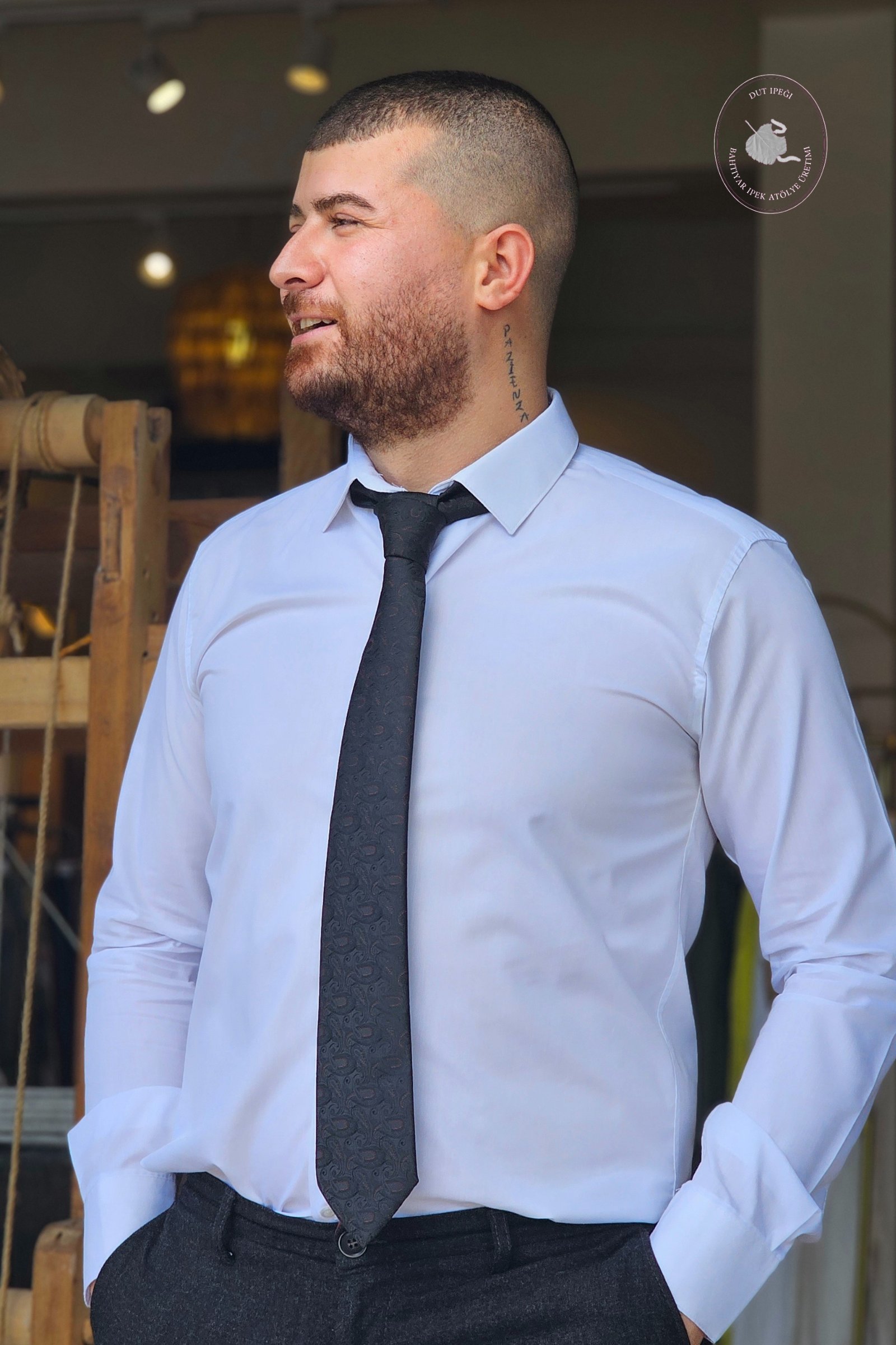 Siyah Kendinden Desenli İpek Kravat  Bahtiyar İpek Kravat