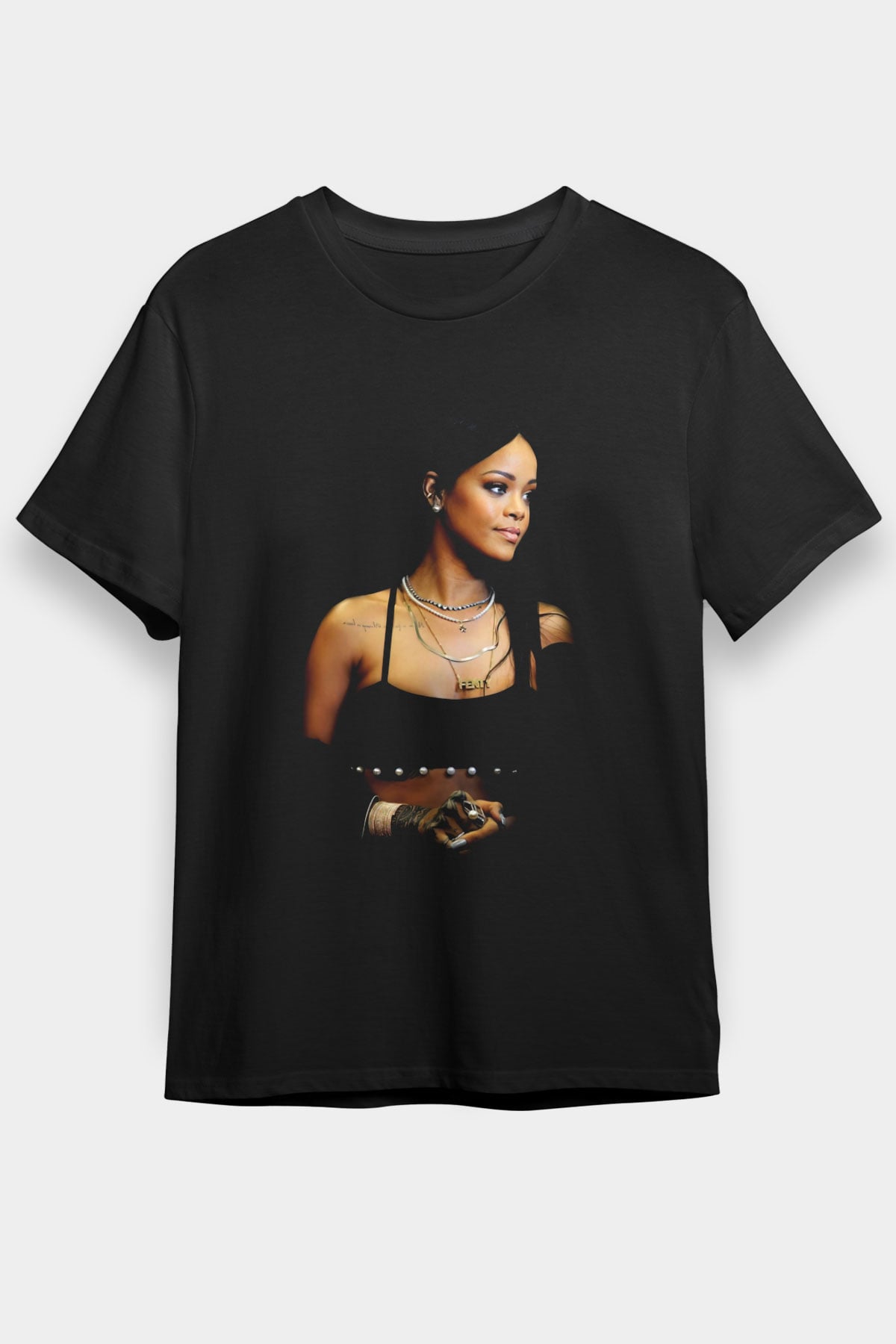 Rihanna Siyah Unisex Tişört T-Shirt - TişörtFabrikası