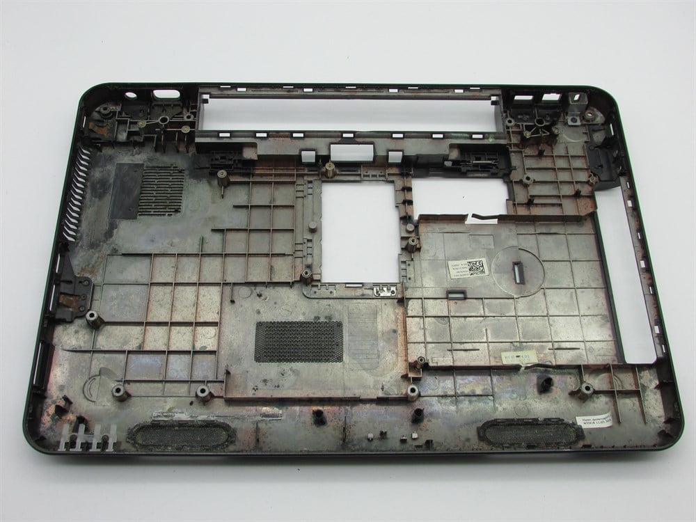 Dell inspiron n5110 bottom case top