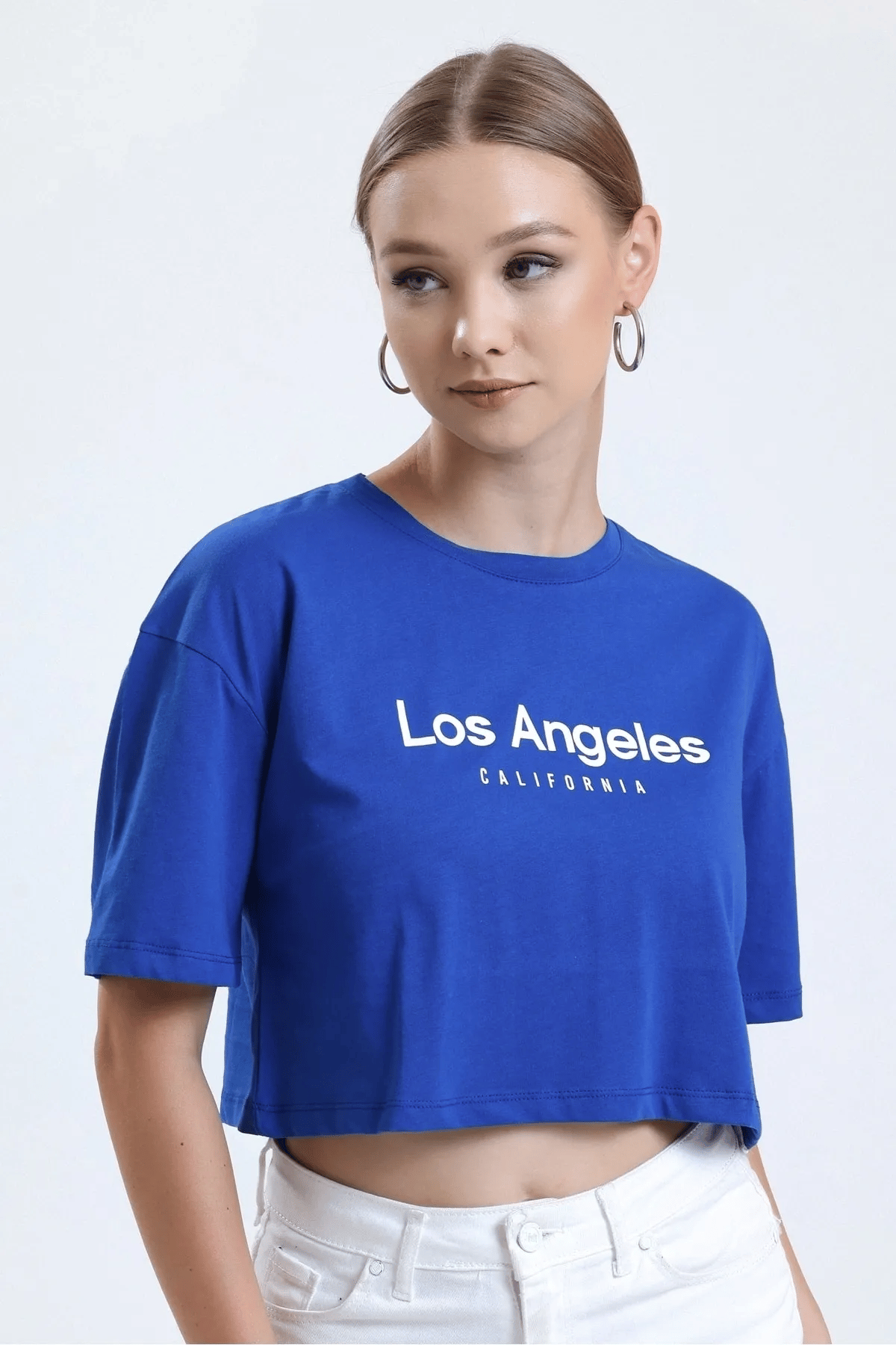 Kadın Mavi Los Angeles Nakışlı Crop Tişört