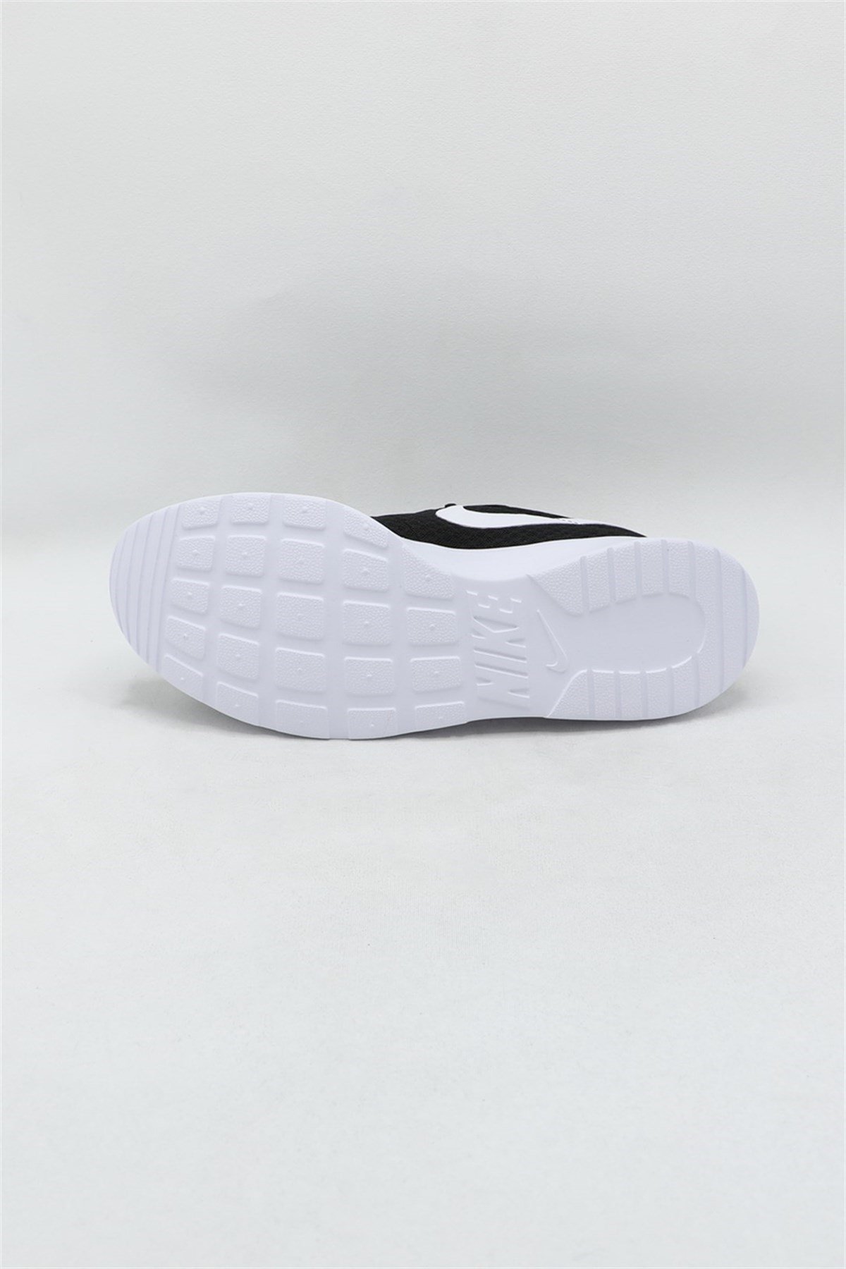 Nike Tanjun Erkek Spor Ayakkab 812654 011