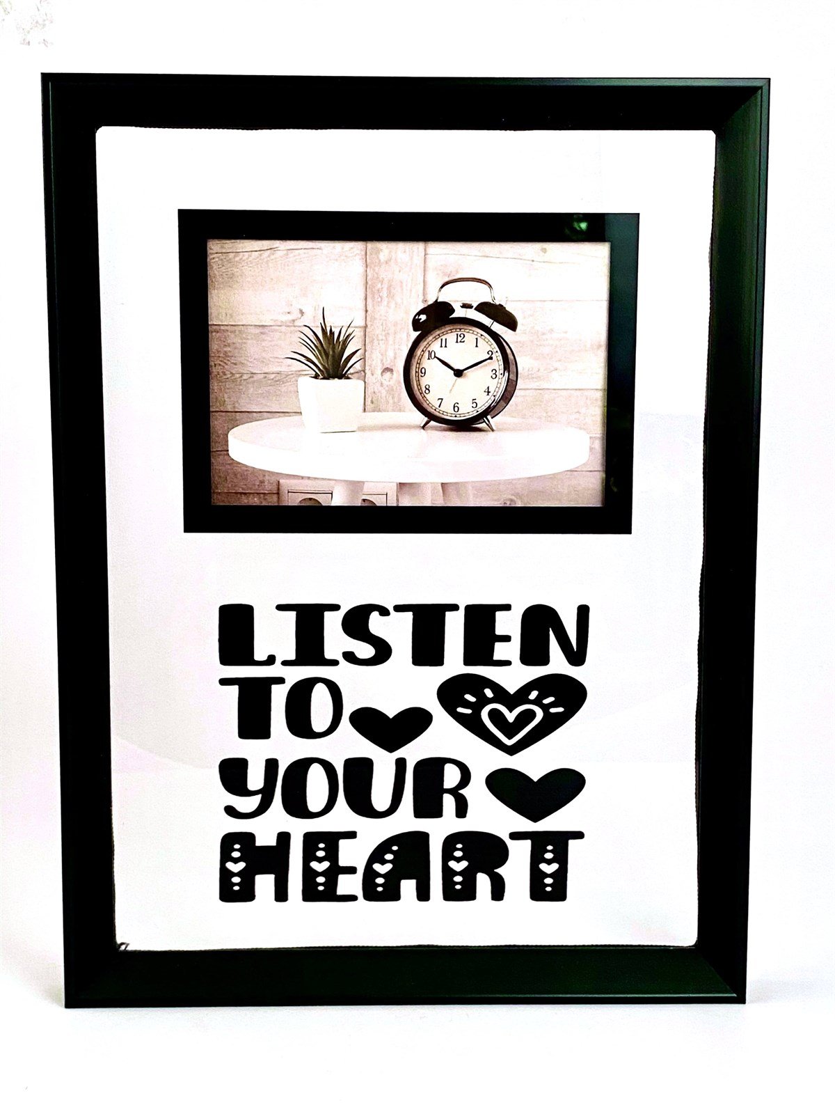 Listen To Your Heart Siyah Cam Çerçeve