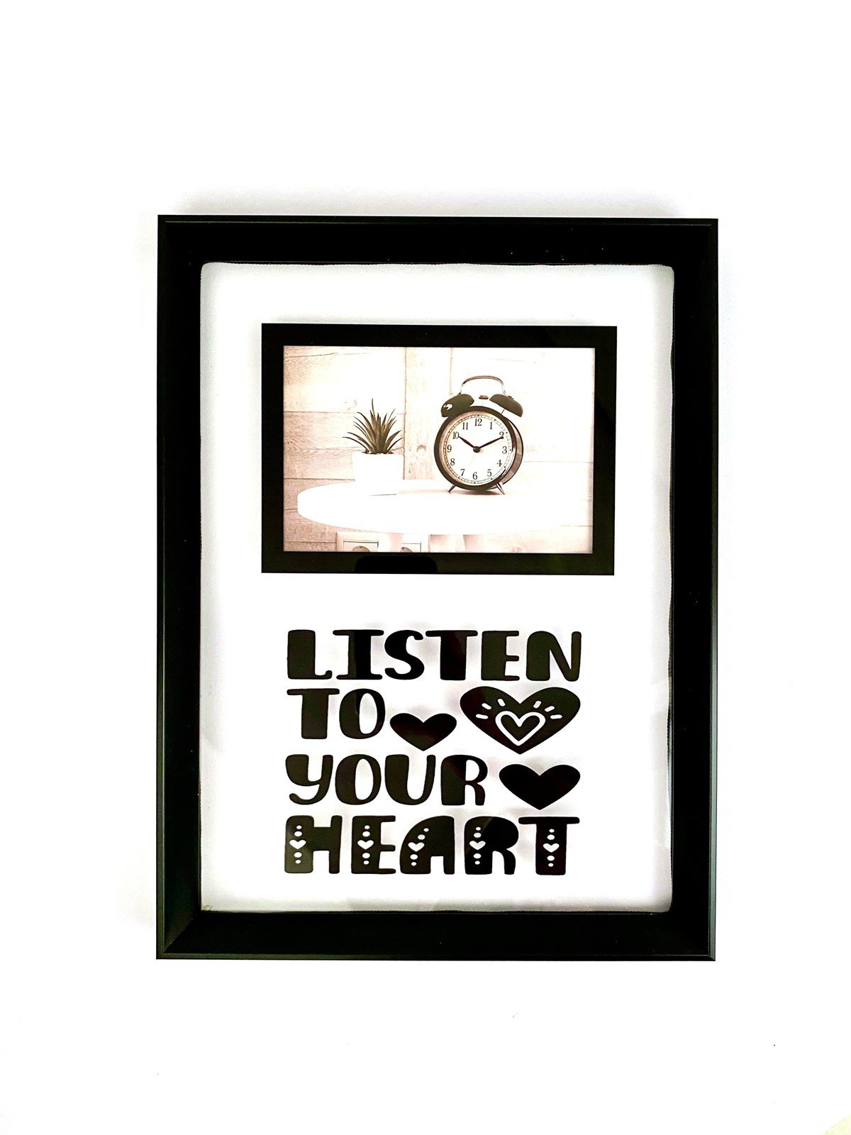 Listen To Your Heart Siyah Cam Çerçeve