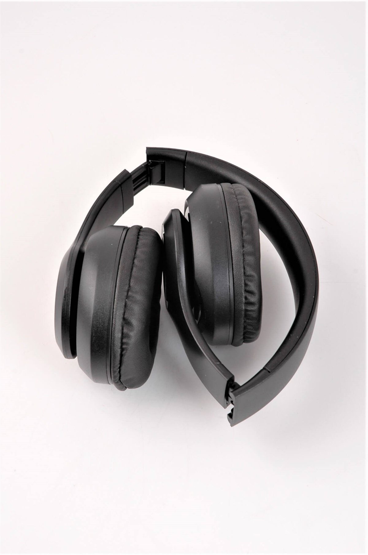 Siyah Macaron Bluetooth Kulaklık P33