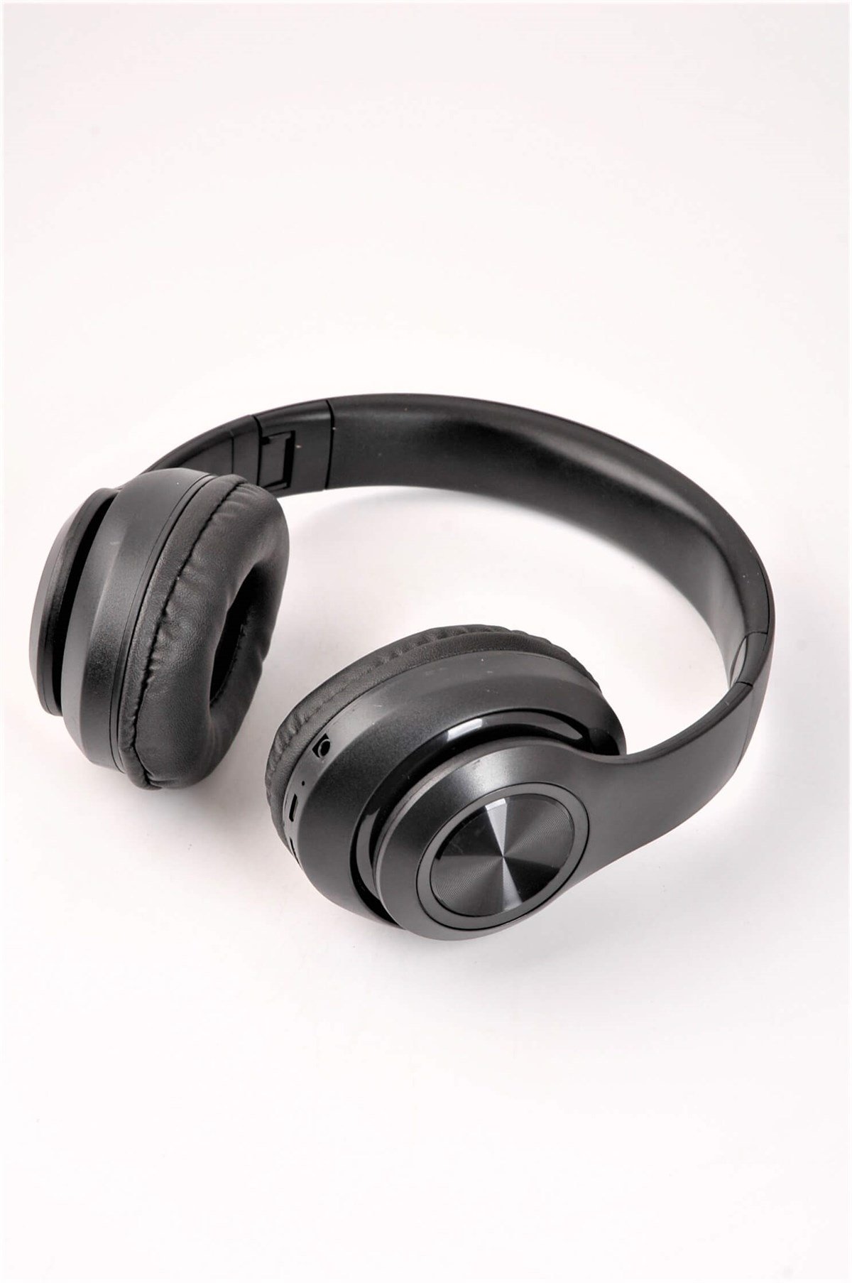 Siyah Macaron Bluetooth Kulaklık P33