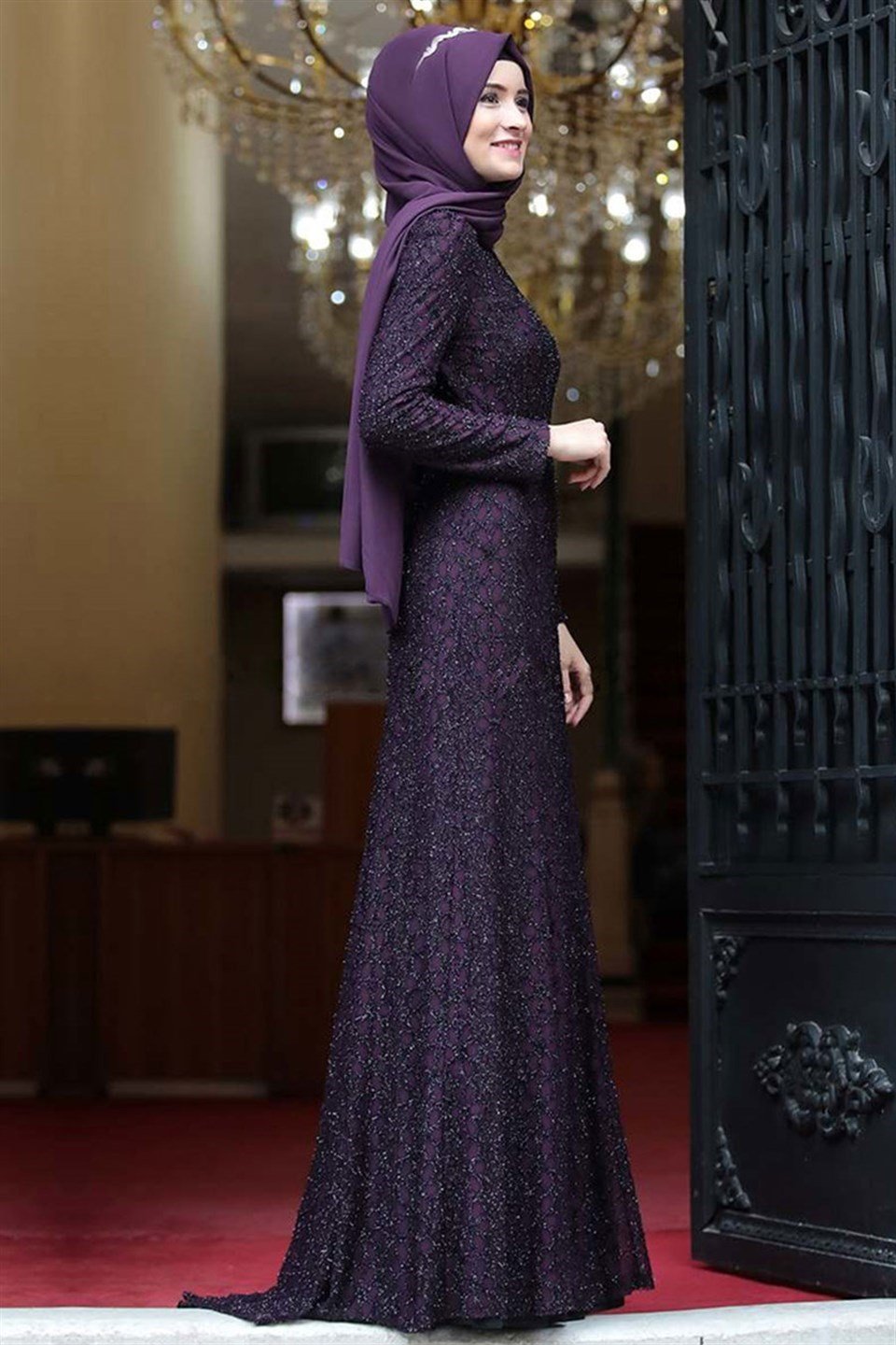 Robe de soiree Dentelle Double Haut Col Couleur Prune AMH119 Modavina