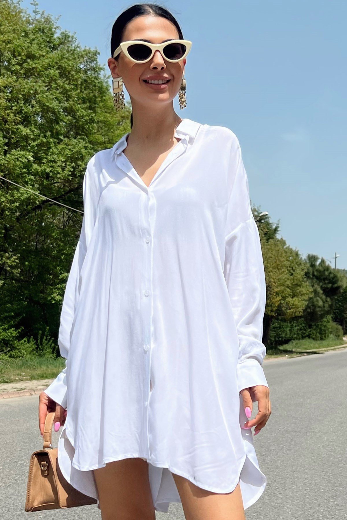 Beyaz Oversize Uzun Kadın Gömlek