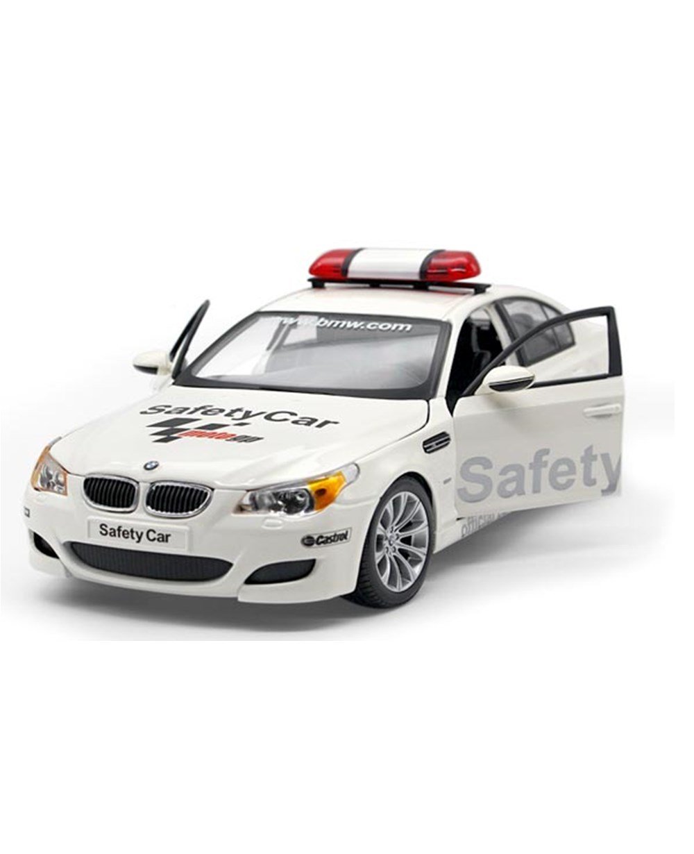 1:18 Maisto BMW M5 Safety Car Model Araba I Merkez Oyuncak I Güvenilir  Alışveriş, Hızlı Kargo, Kolay İade!