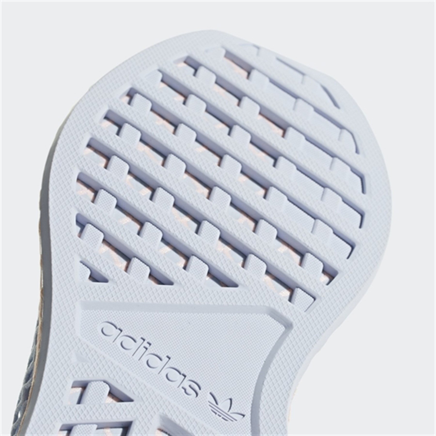 B37878 adidas sales