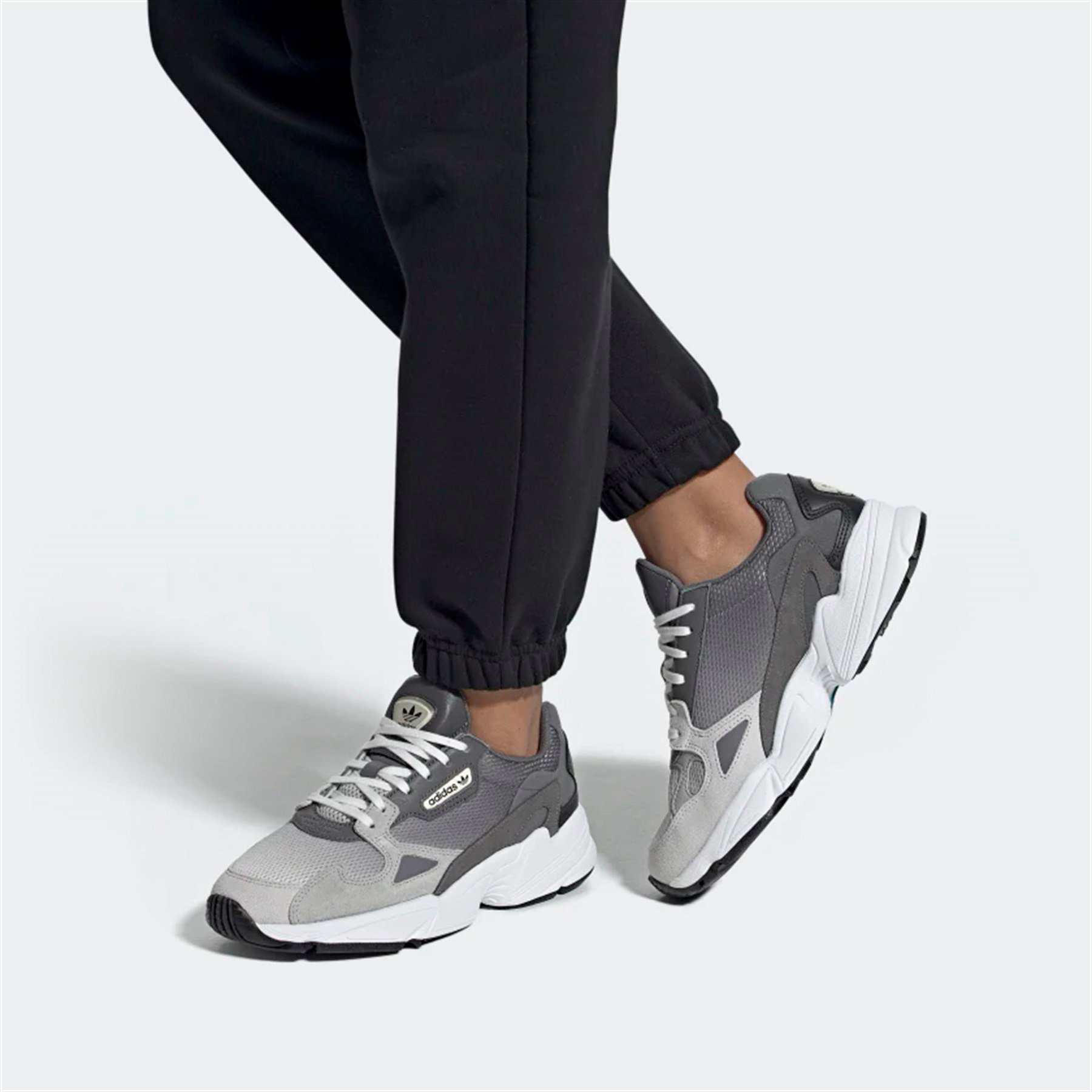Adidas Kad n Gunluk Spor Ayakkab Ee5106 Falcon W