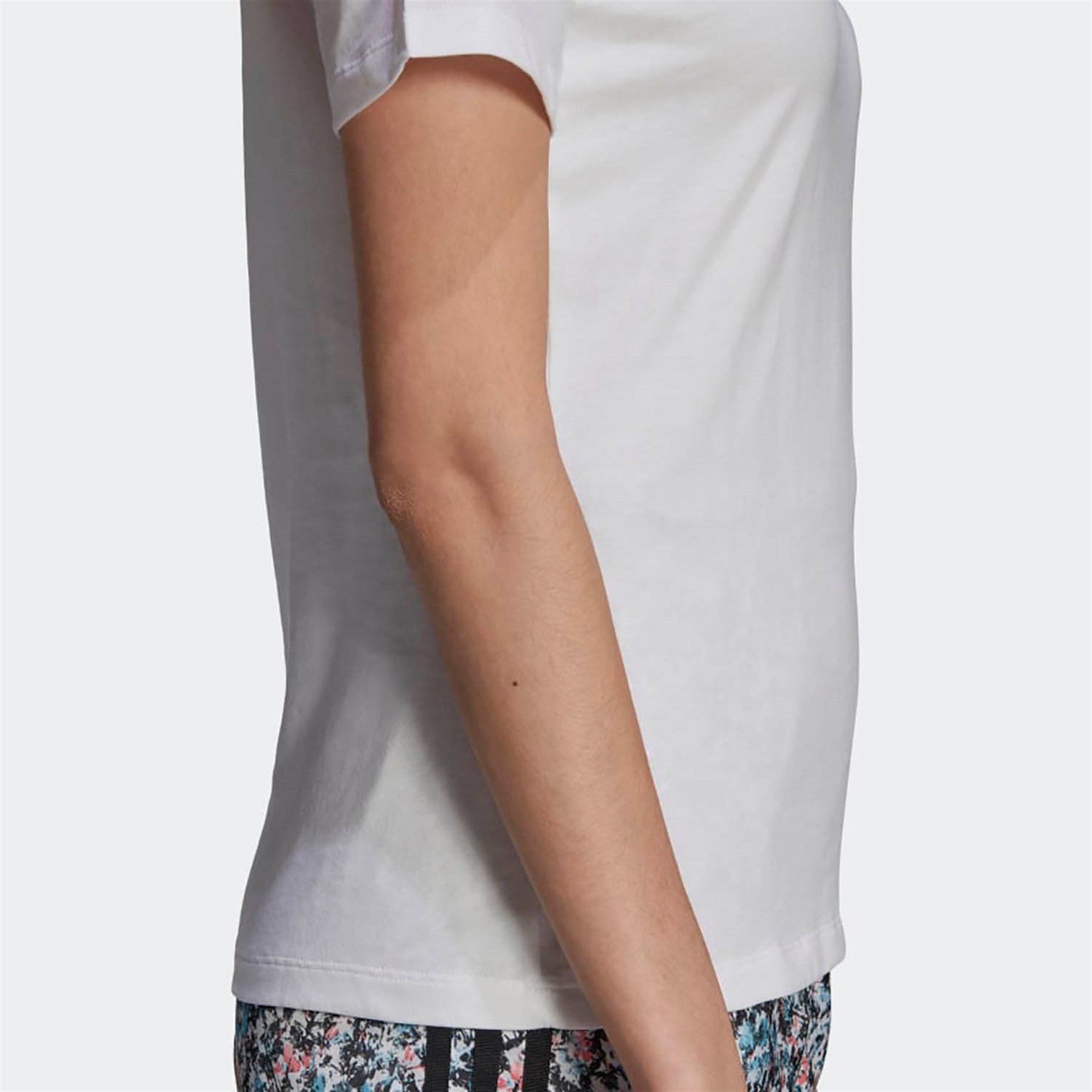 Adidas Kad n Gunluk T shirt Gn3042 T SHIRT