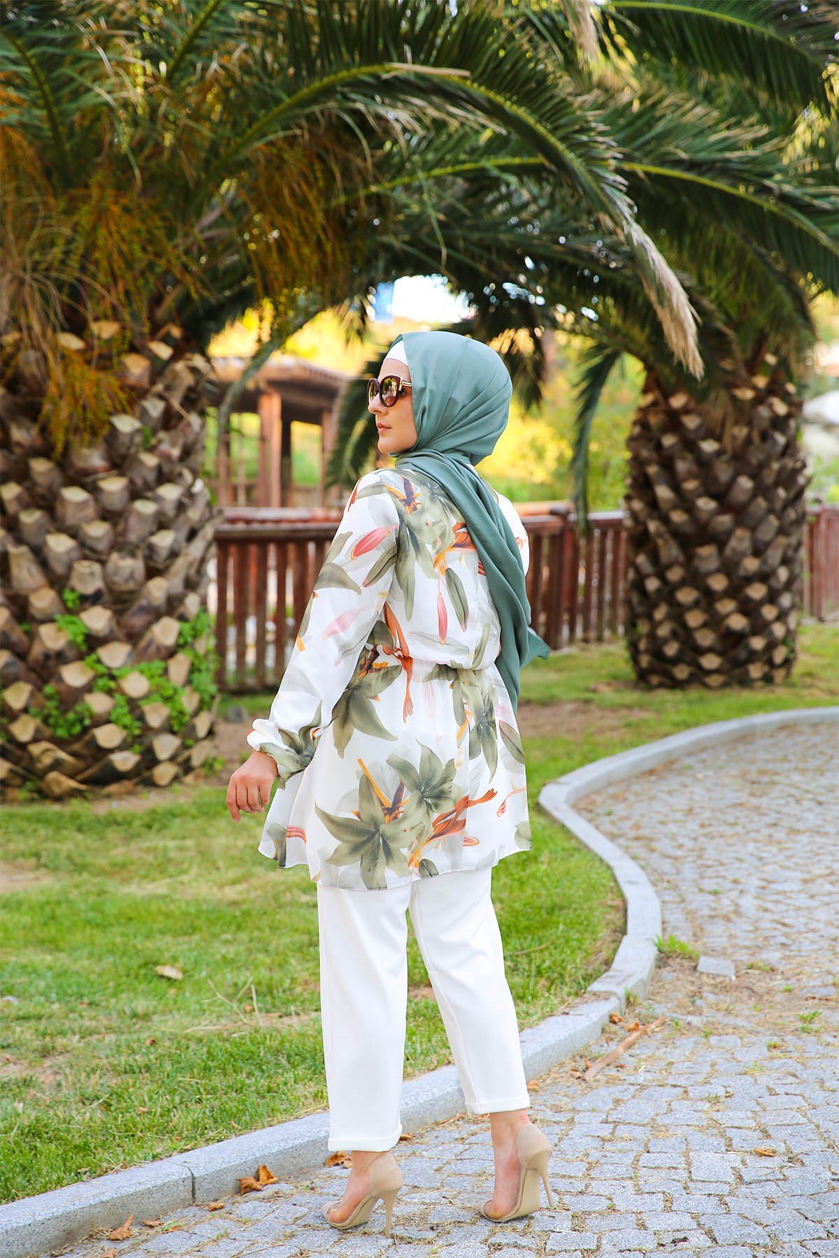 TUNIQUE FLOWERS KAKI DILEK YAMAKOGLU