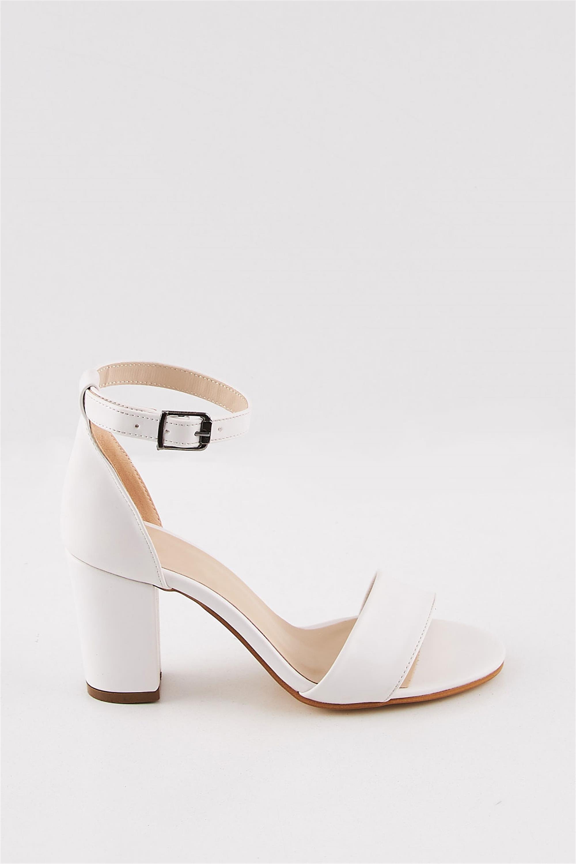 Ayat Beyaz Kısa Topuklu Kadın Ayakkabısı