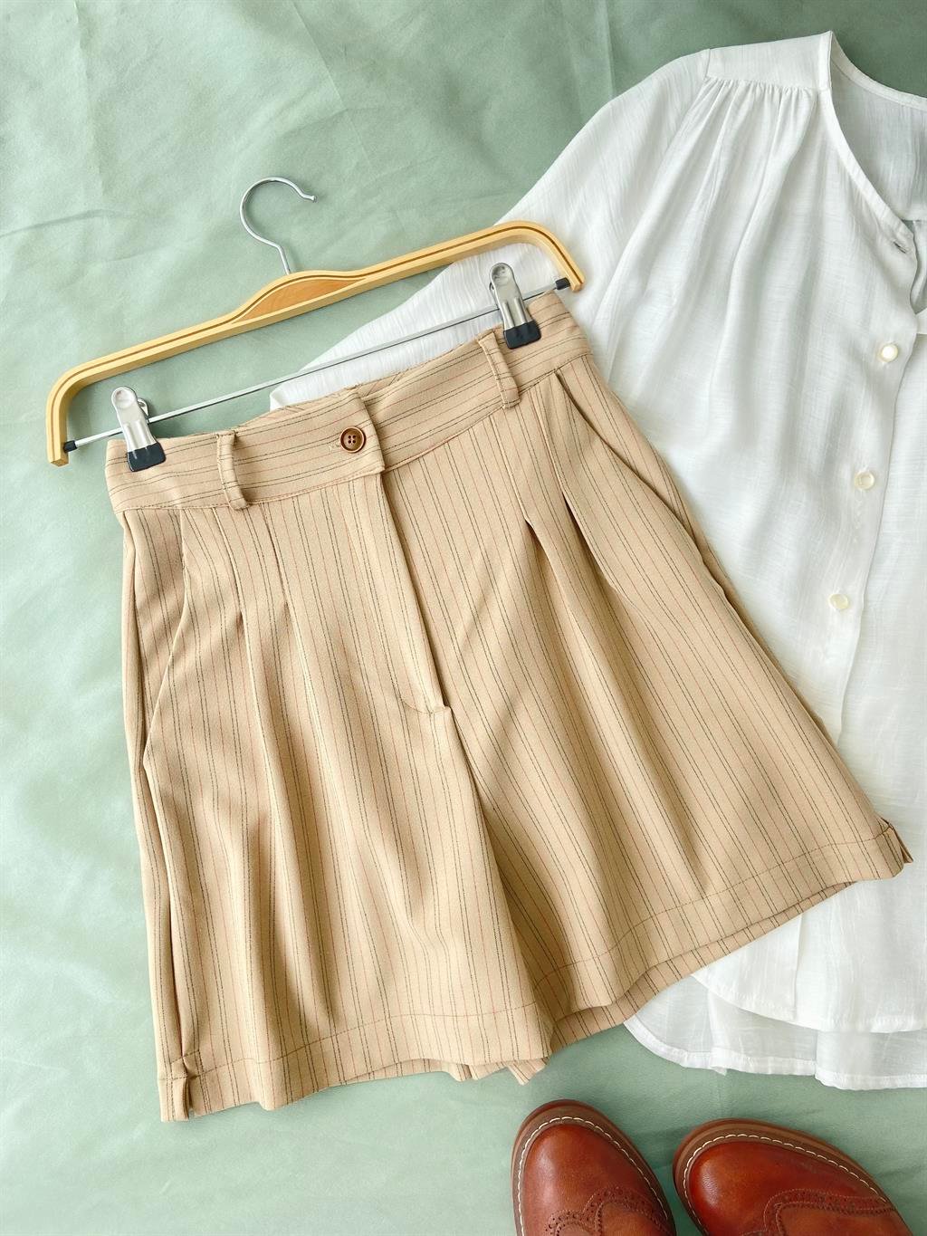 Retrobird Baggy Striped Pocket Shorts | Retrobird