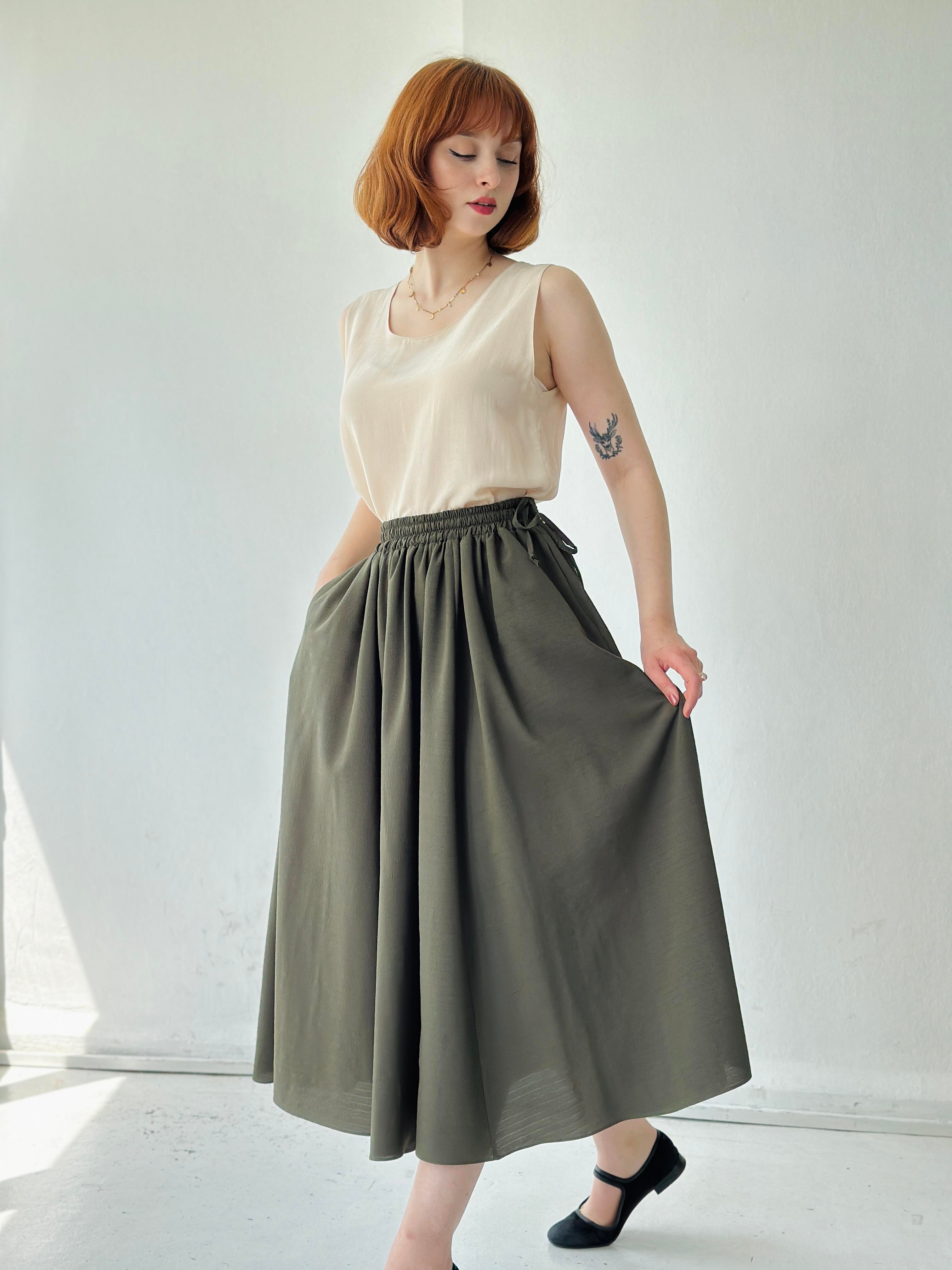Retrobird Circle Flared Khaki Women s Midi Skirt Retrobird