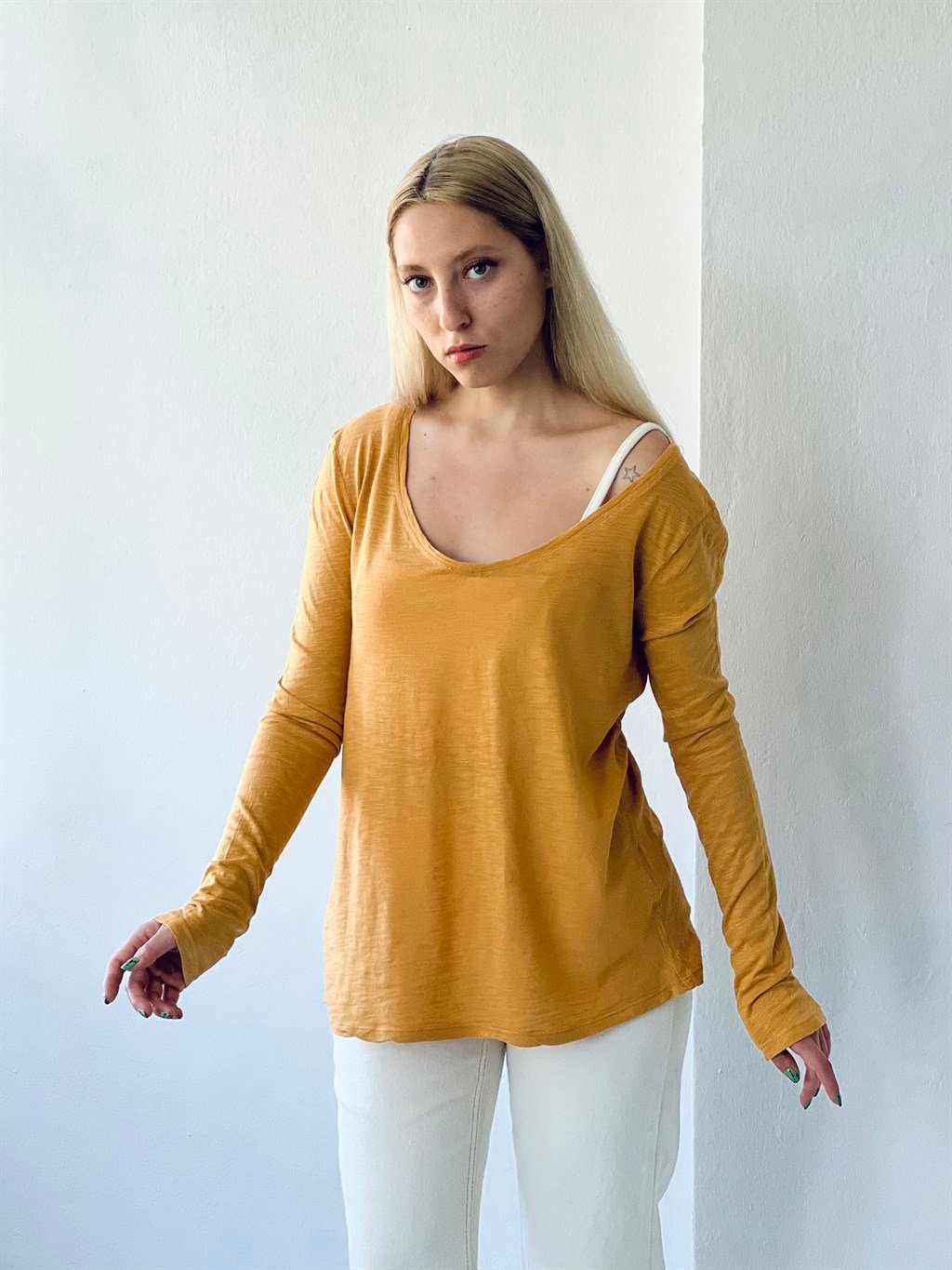 Retrobird V-Neck Cotton and Modal Fabric Wide Collar Women's Slim Long  Sleeve T-Shirt | Retrobird