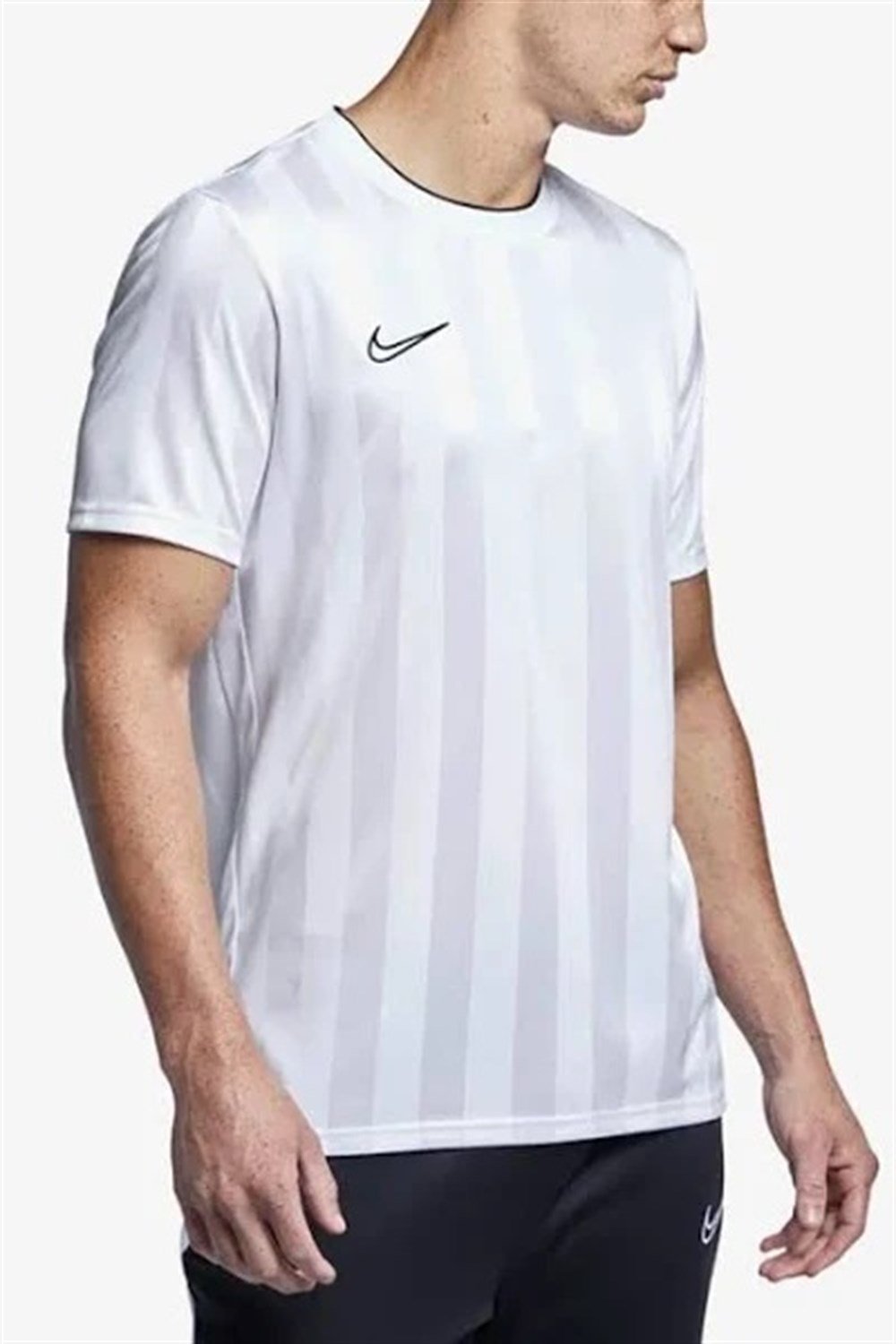 Nike t shirt dry hotsell