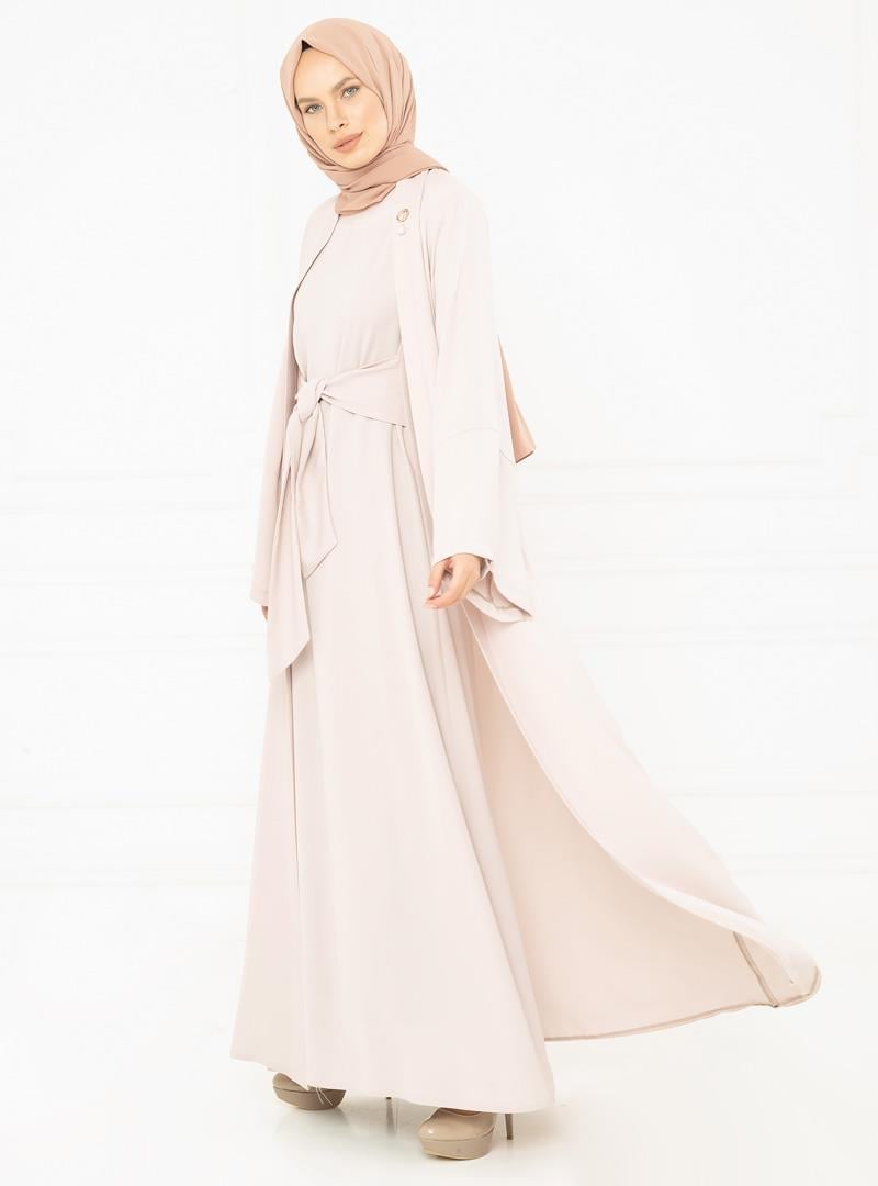 Beyza Önü Bağlamalı Geniş Manşet Bej Renk Abaya 3249