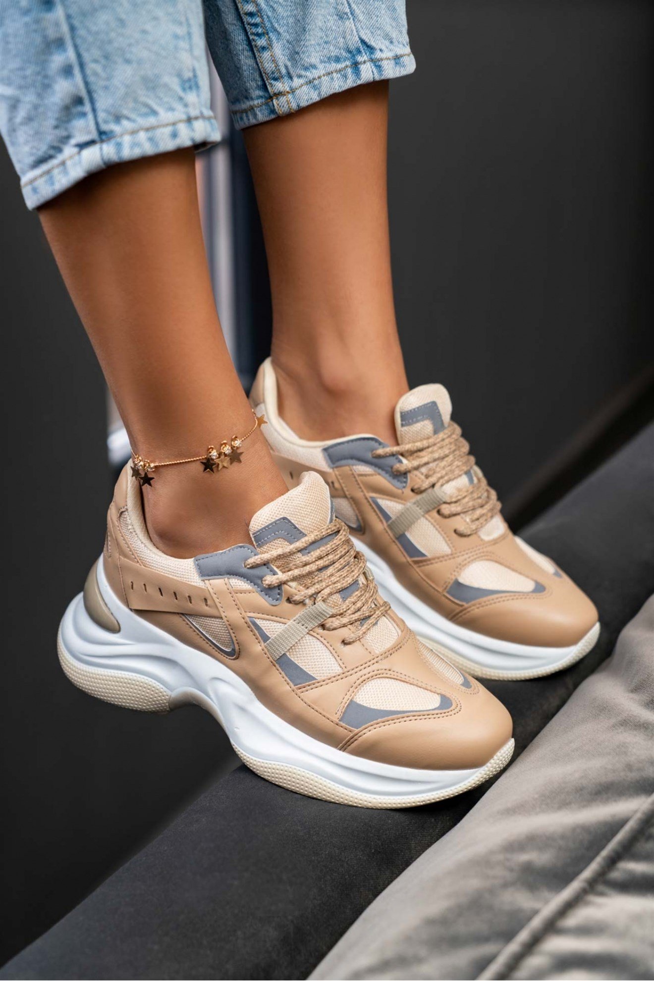 Bej Mat Kal n Taban Ba l Kad n Sneakers Spor Ayakkab