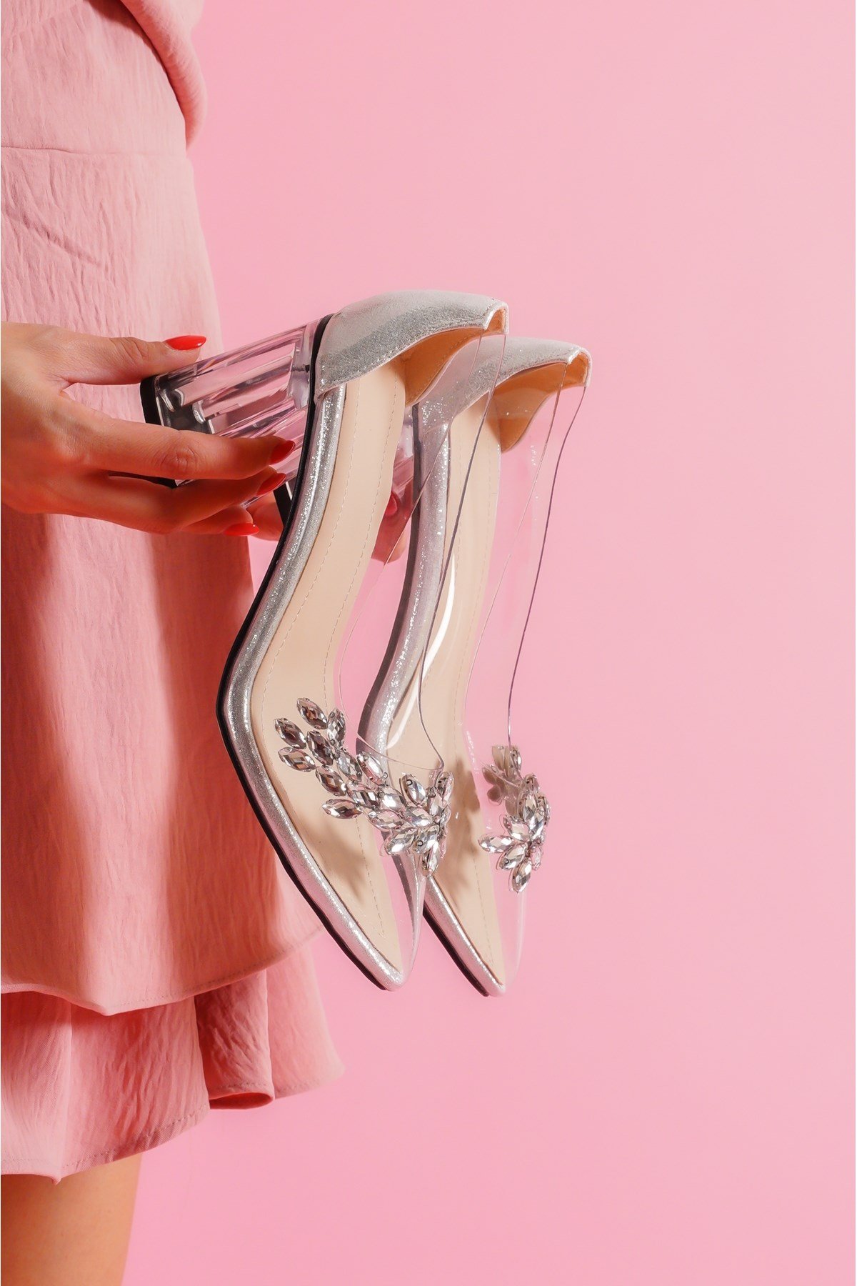 Rapunzel Gümüş Şeffaf Yaprak Taşlı Topuklu Ayakkabı