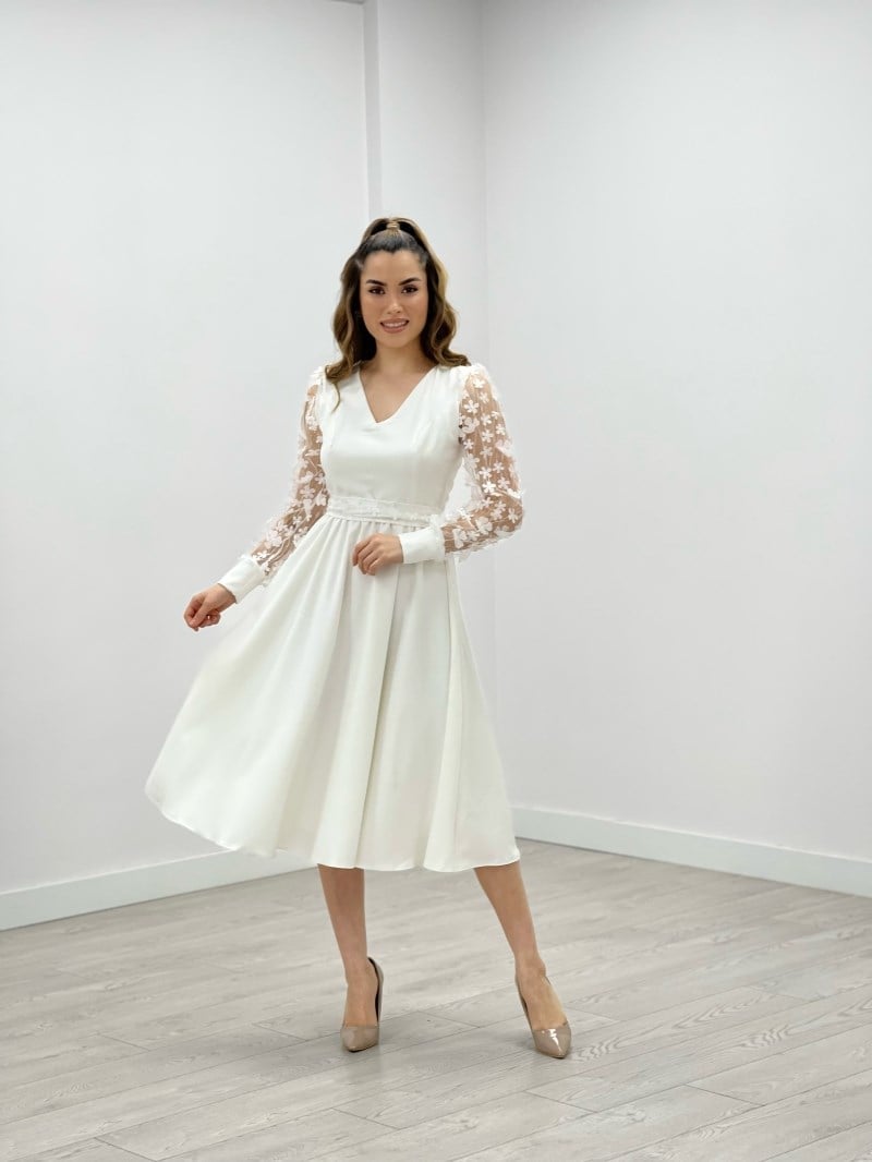 فستان ميدي كلوش مزين بازهار على الأكمام - أبيض | Giyim Masalı