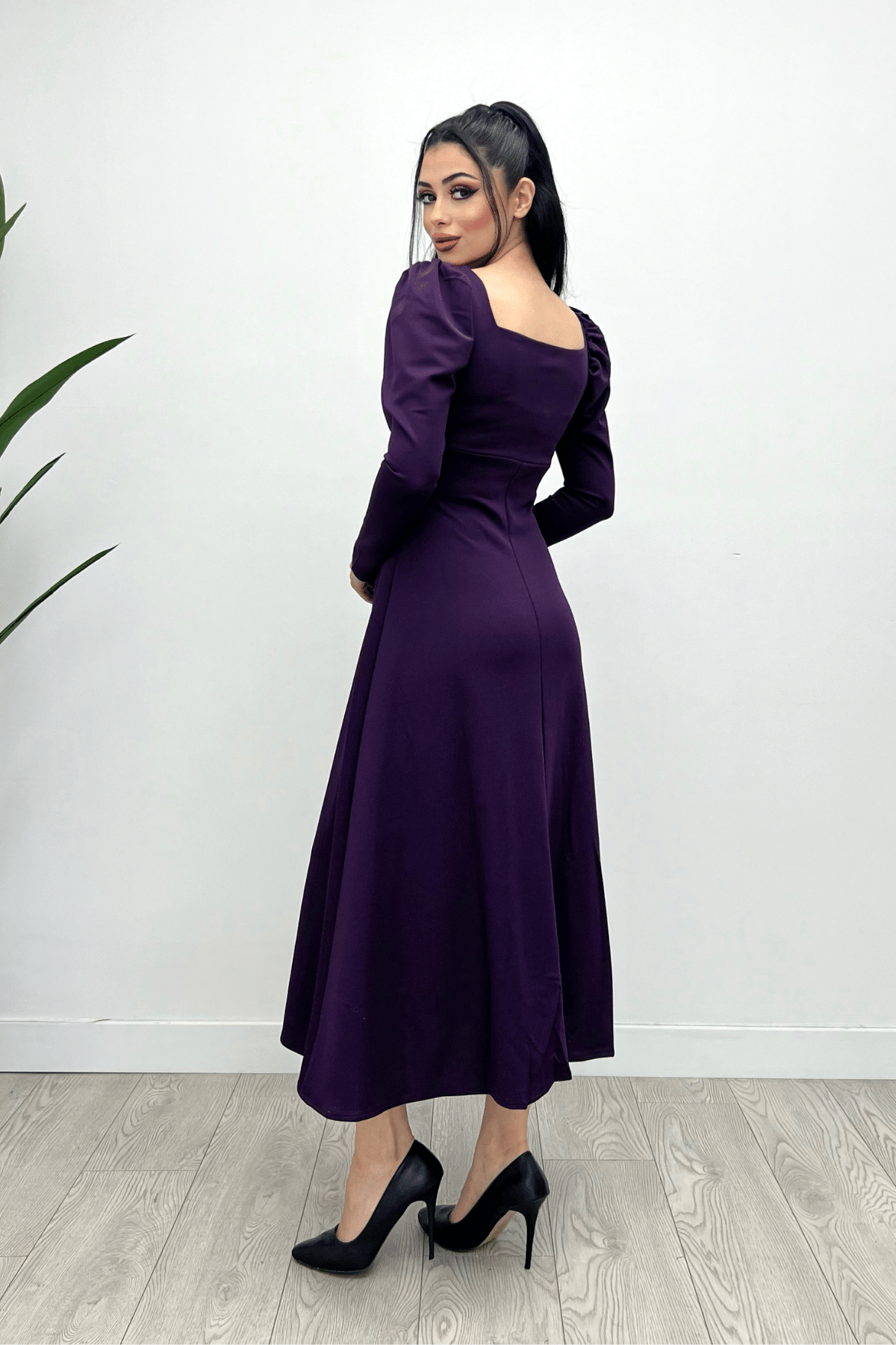 Crepe Fabric Sweetheart Neckline Midi Dress Eggplant Color Giyim Masal