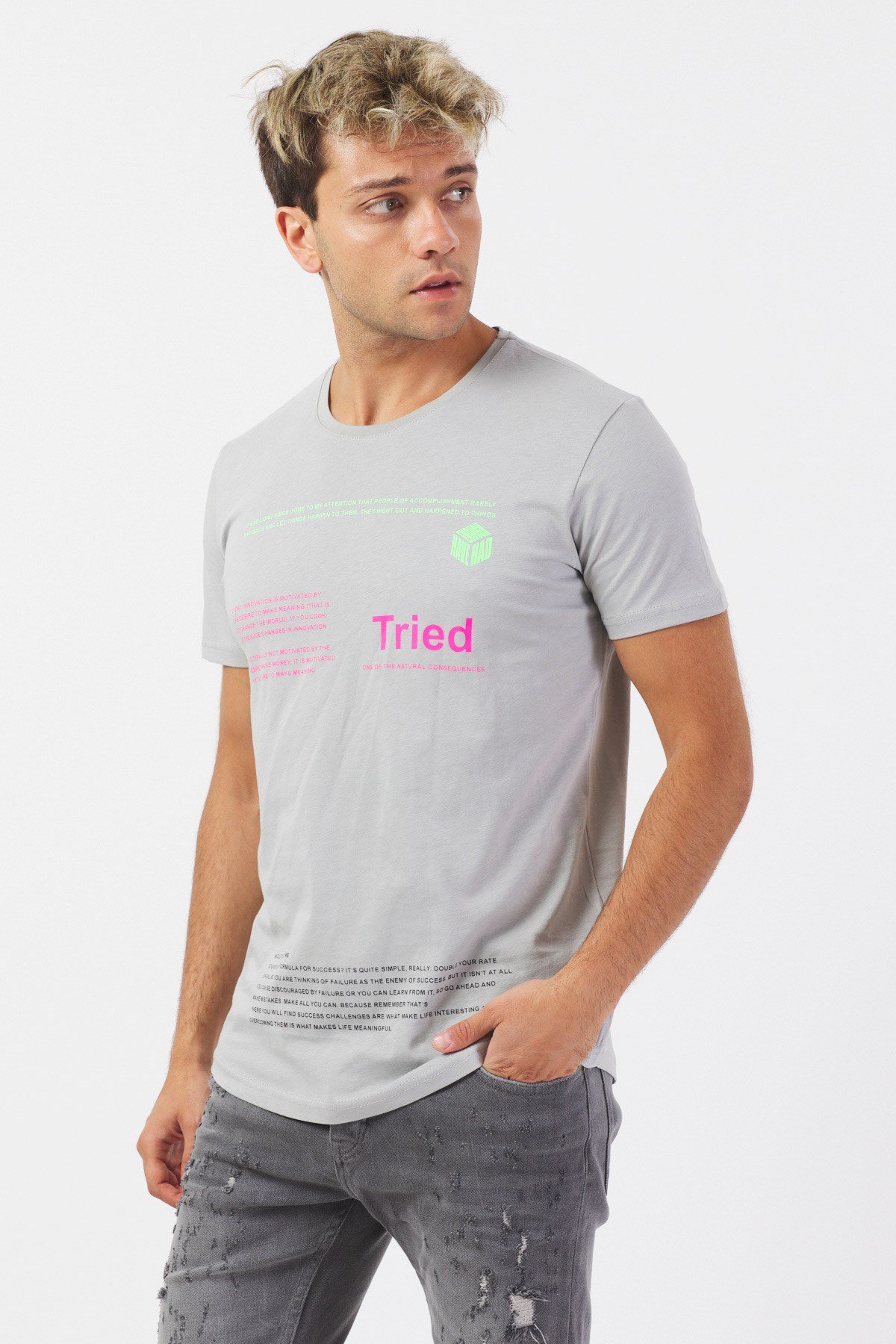 Erkek Neon Baskılı Gri Basic Tişört