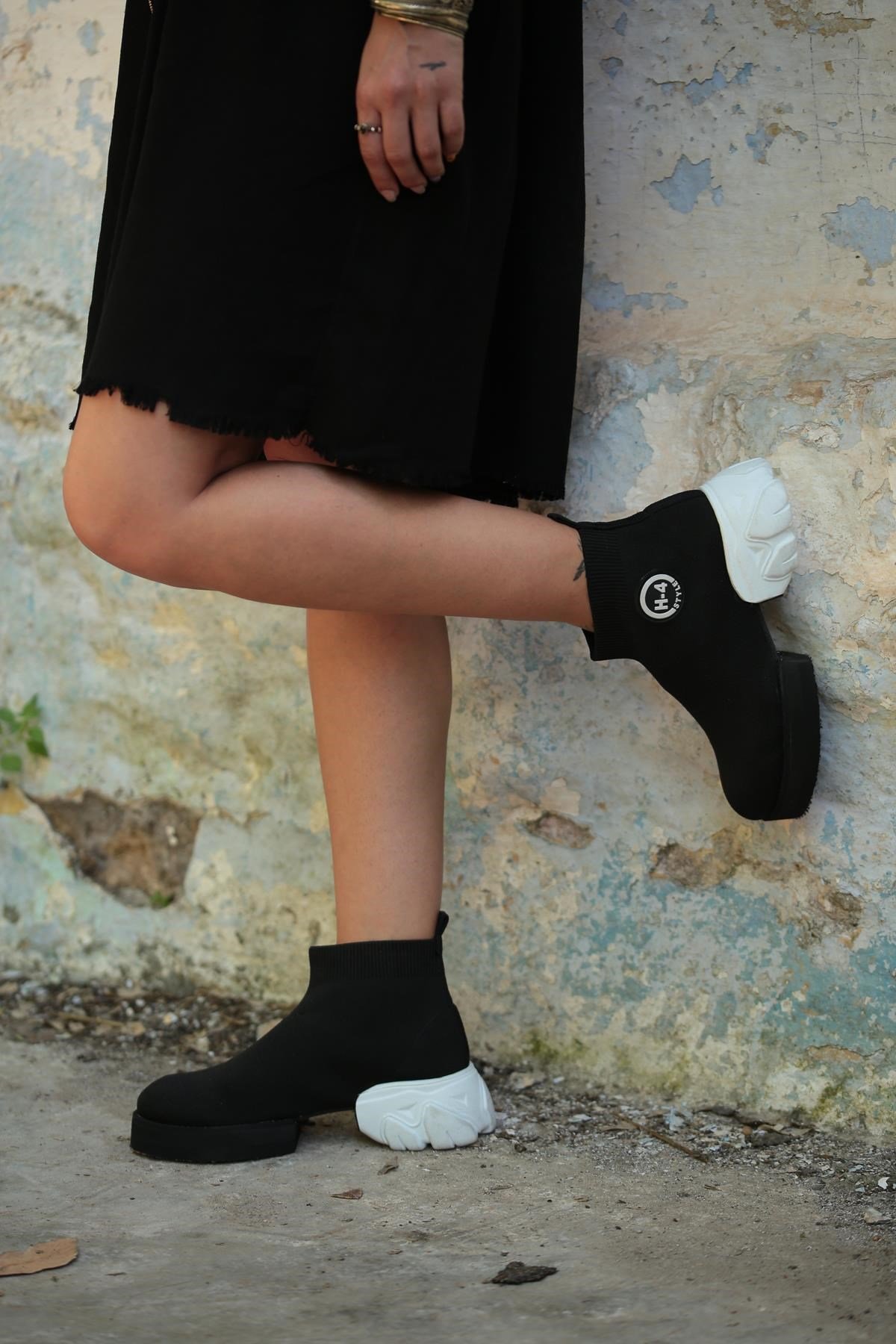 Siyah Yüksek Taban Çorap Ayakkabı - Şaman Butik - Bohem Giyim ve Aksesuar |  Kadın & Erkek