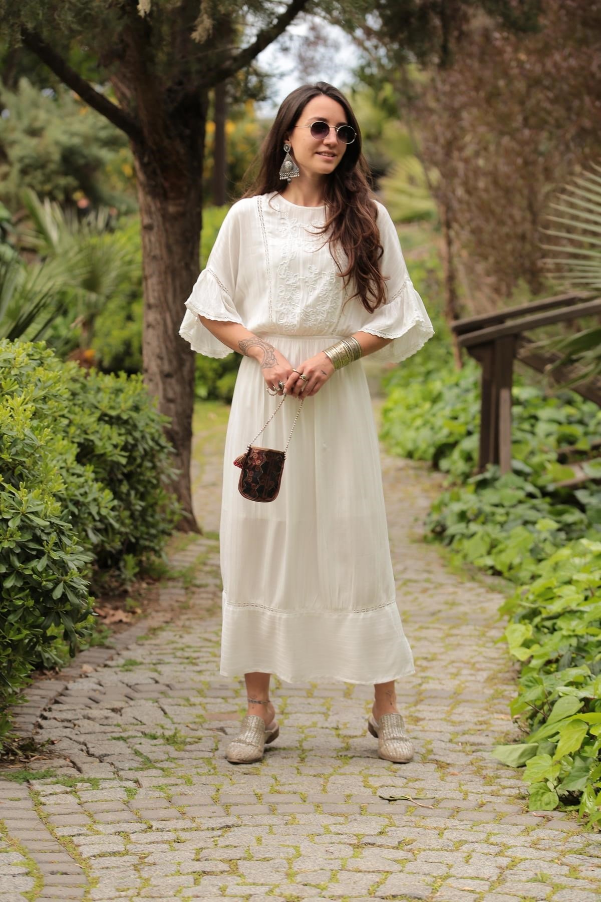 Beyaz Boncuk İşlemeli Yarasa Kol Uzun Elbise - Şaman Butik - Bohem Giyim ve  Aksesuar | Kadın & Erkek