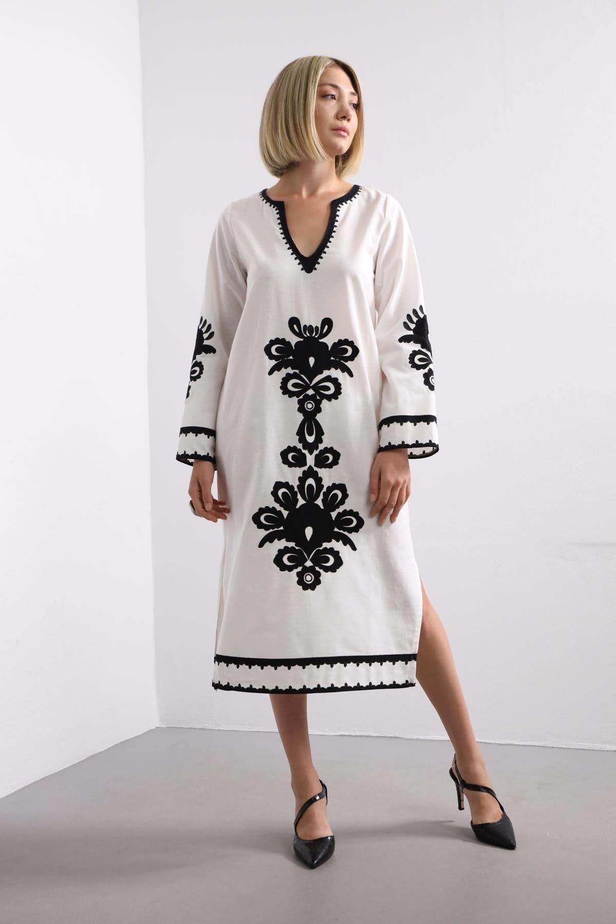 Beyaz Etnik Desenli Bohem Elbise - Şaman Butik - Bohem Giyim ve Aksesuar |  Kadın & Erkek