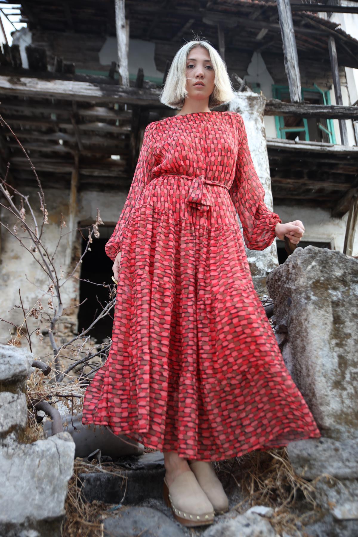 Kırmızı Desenli Uzun Şifon Elbise - Şaman Butik - Bohem Giyim ve Aksesuar |  Kadın & Erkek