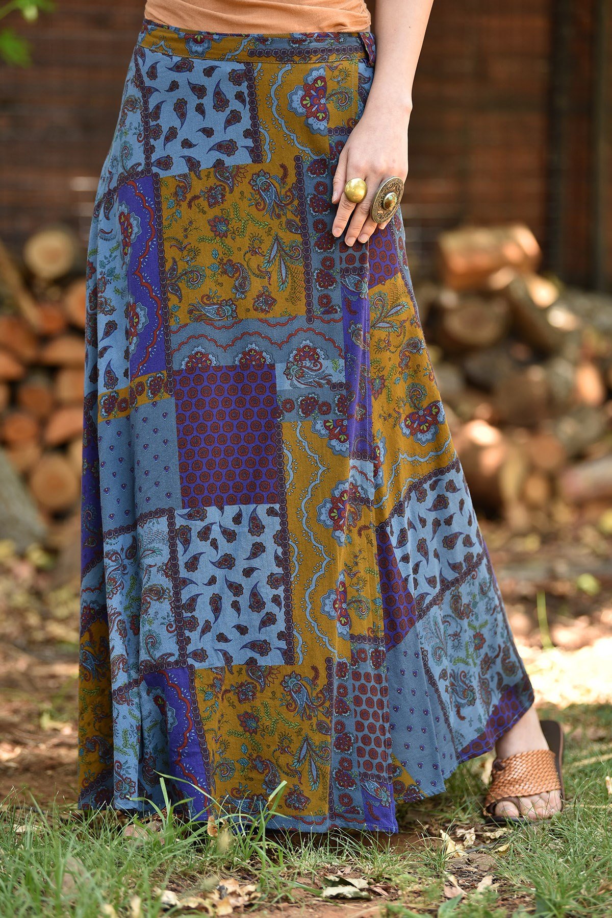 Mavi Desenli Anvelop Uzun Etek - Şaman Butik - Bohem Giyim ve Aksesuar |  Kadın & Erkek