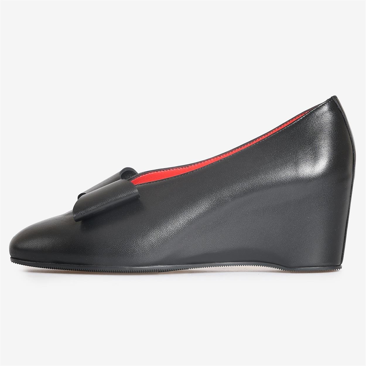 Flower Ayakkabı | Siyah Deri Kadın Dolgu Topuk Ayakkabı