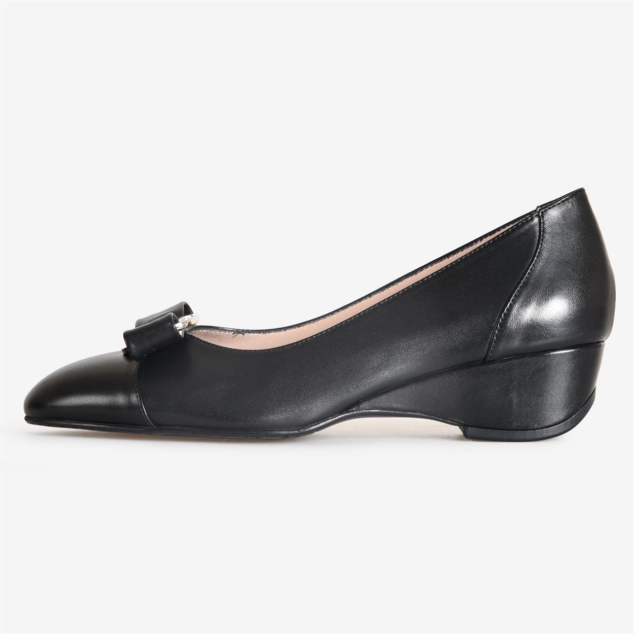 Siyah Deri Kadın Dolgu Topuk Ayakkabı | Flower Ayakkabı