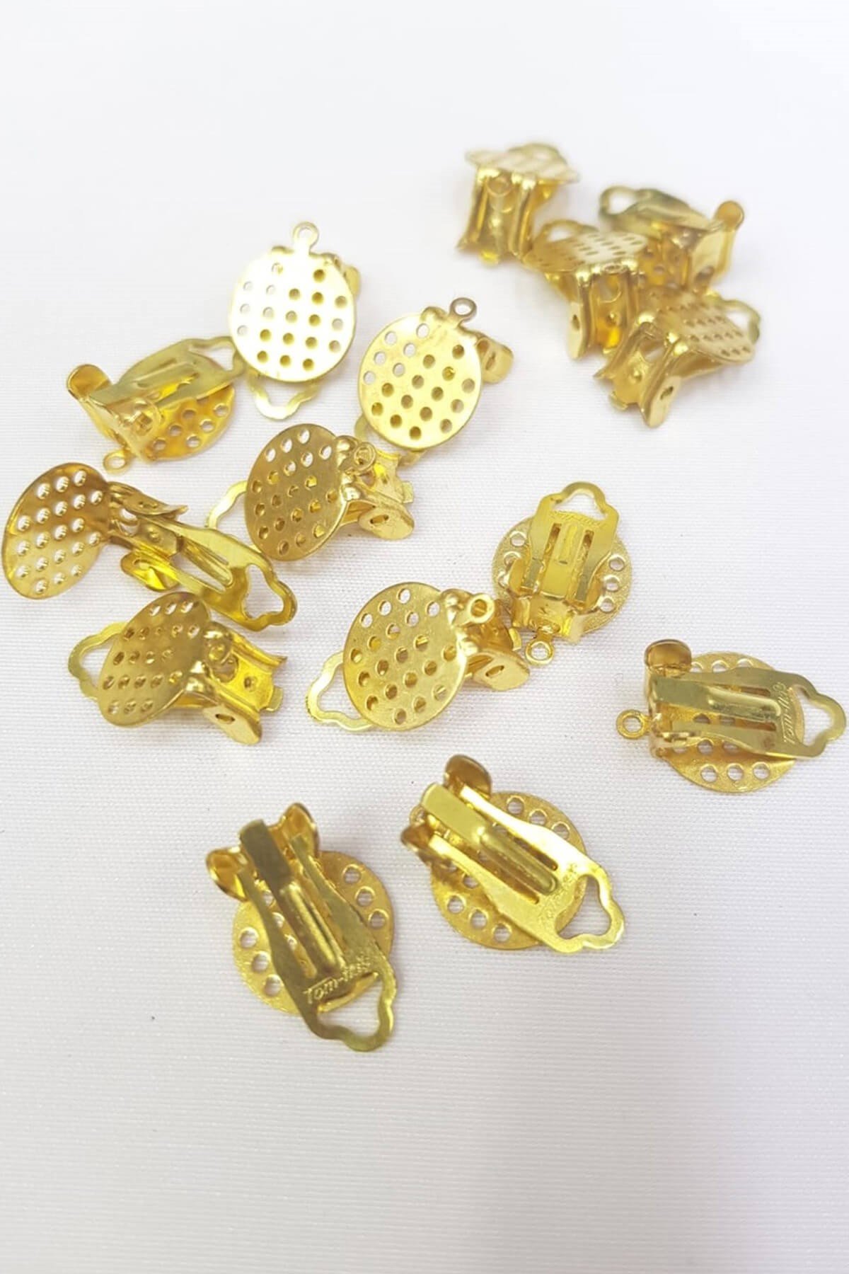 Yellow Strainer Latch Model Earring Clip