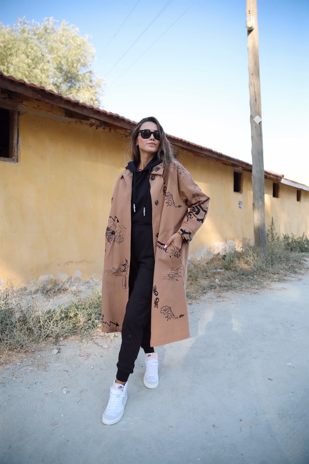 Camel Yazılı Trençkot 169,00 TL